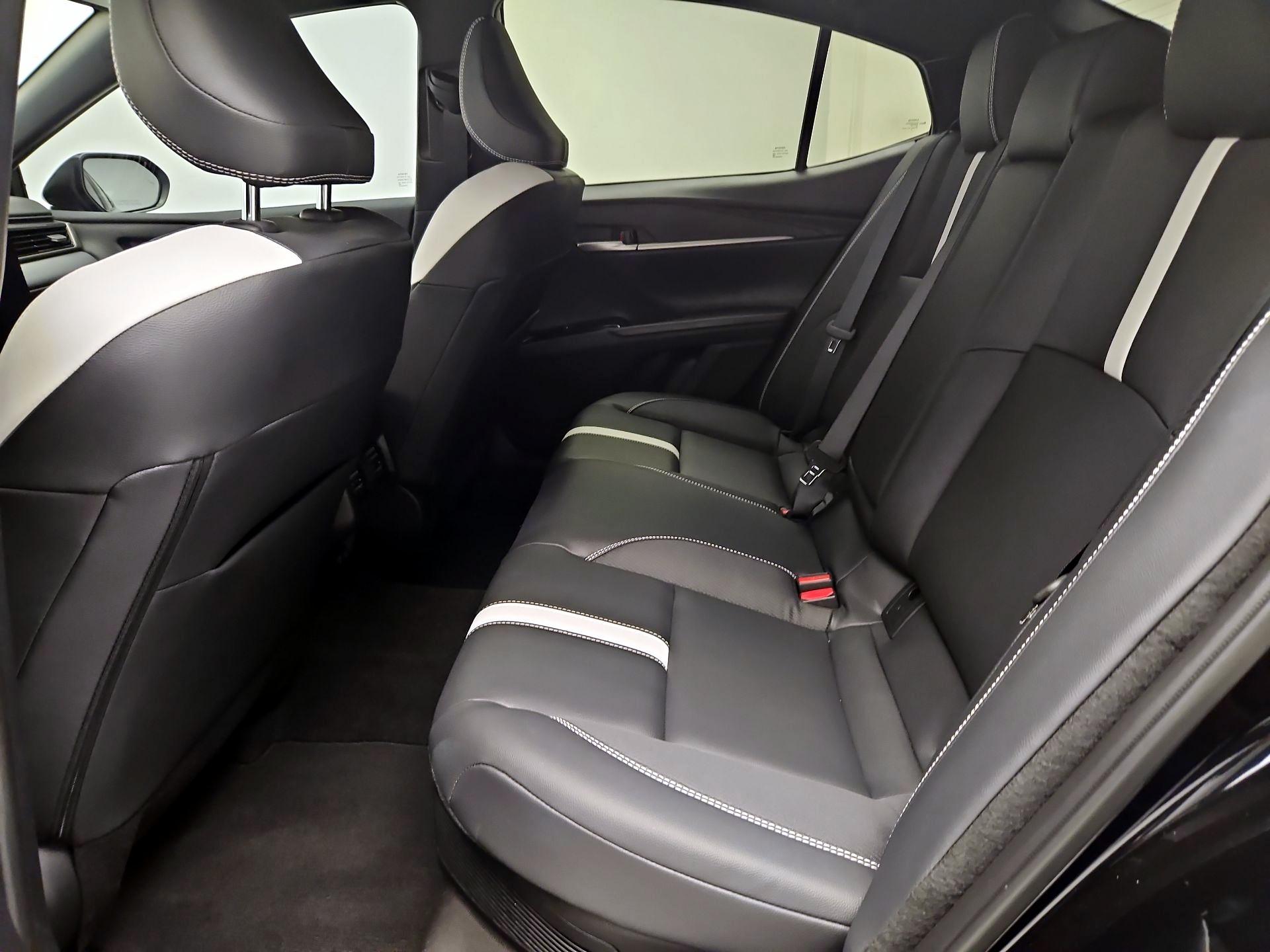 Thumbnail: 2025 Toyota Camry - 17