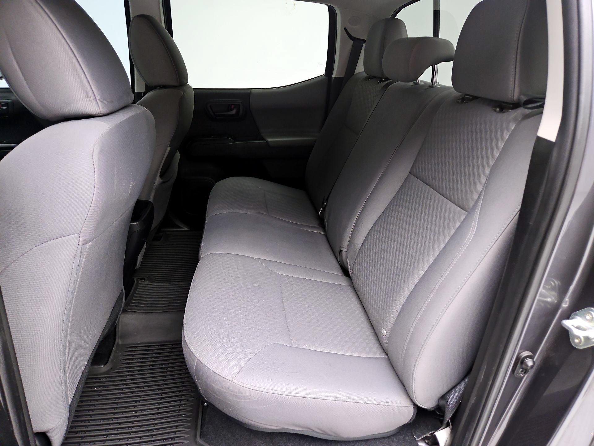 Thumbnail: 2022 Toyota Tacoma - 19