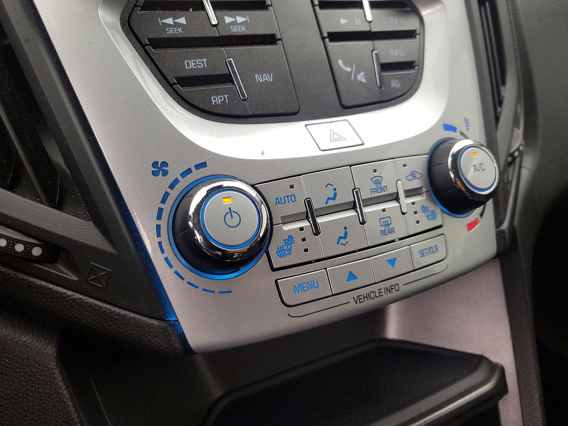 Thumbnail: 2016 Chevrolet Equinox - 15