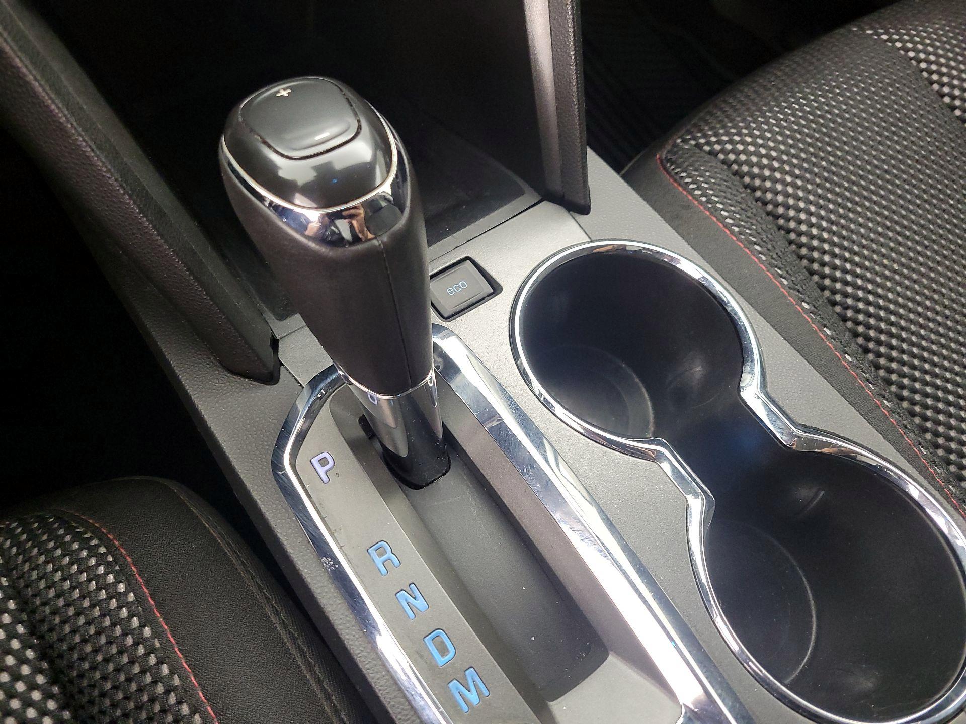 Thumbnail: 2016 Chevrolet Equinox - 16