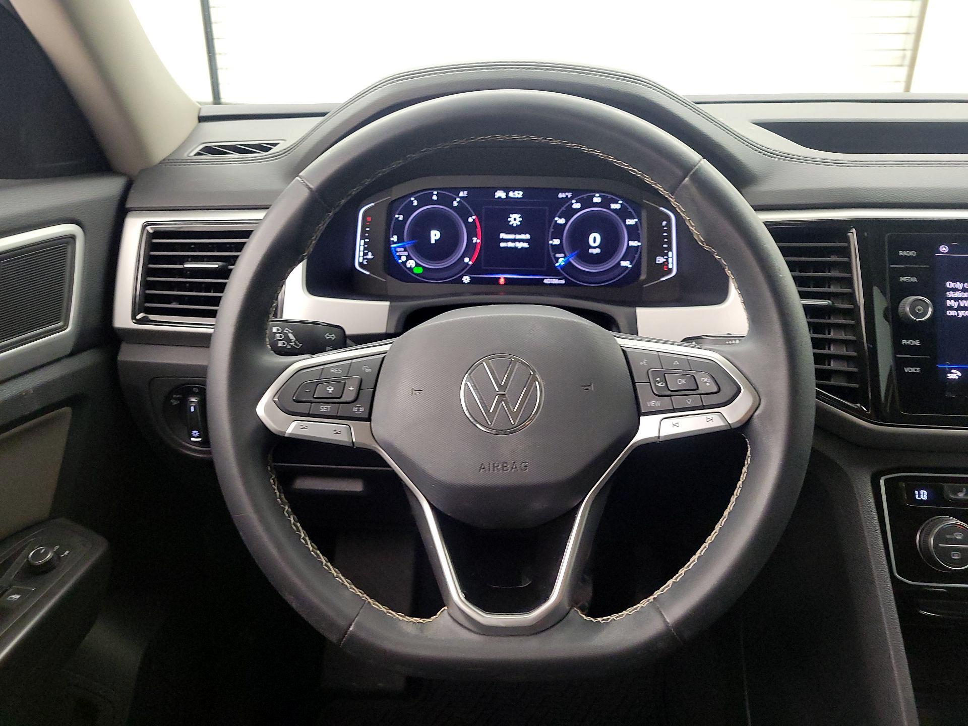 Thumbnail: 2023 Volkswagen Atlas - 10