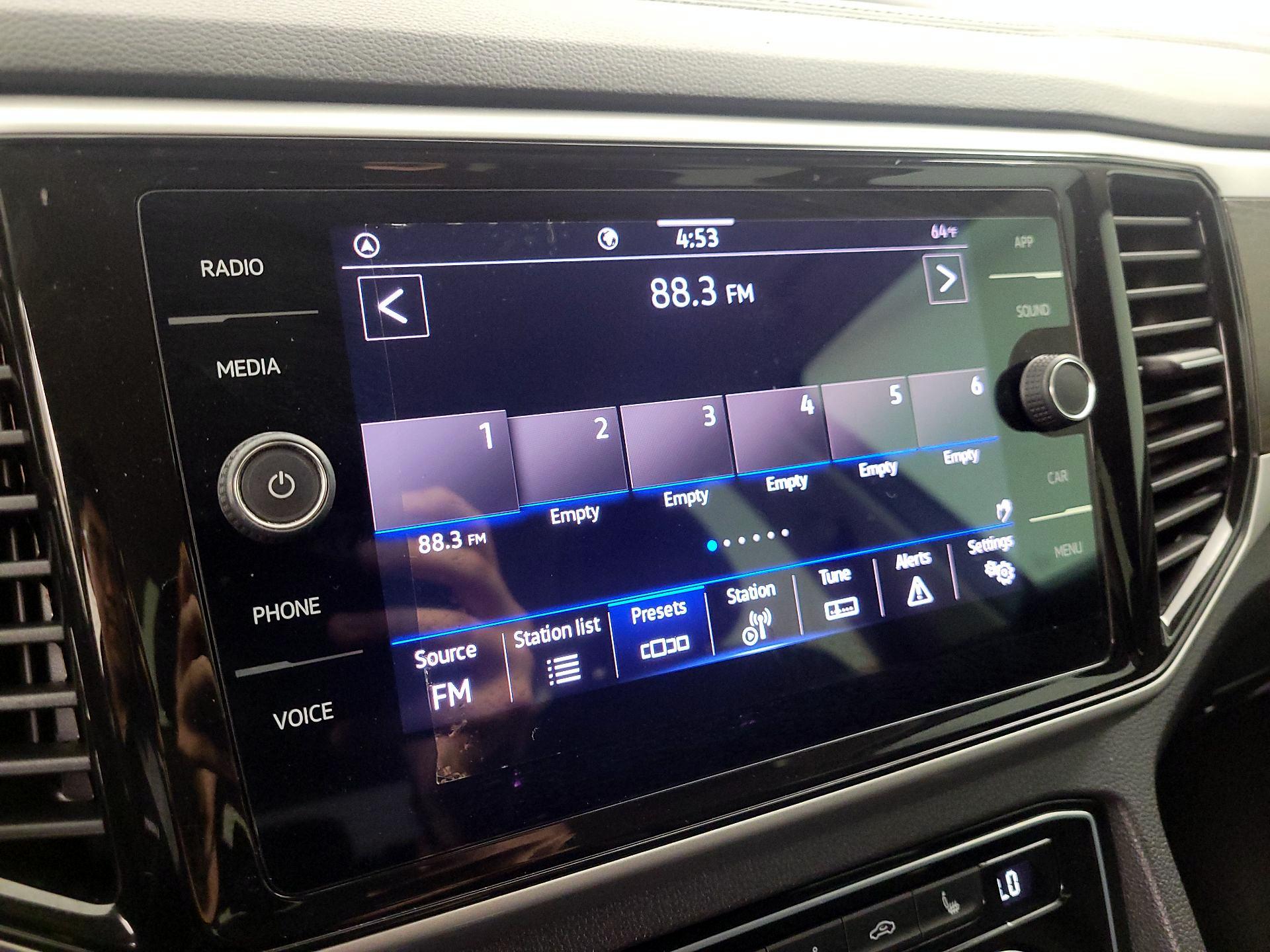 Thumbnail: 2023 Volkswagen Atlas - 15