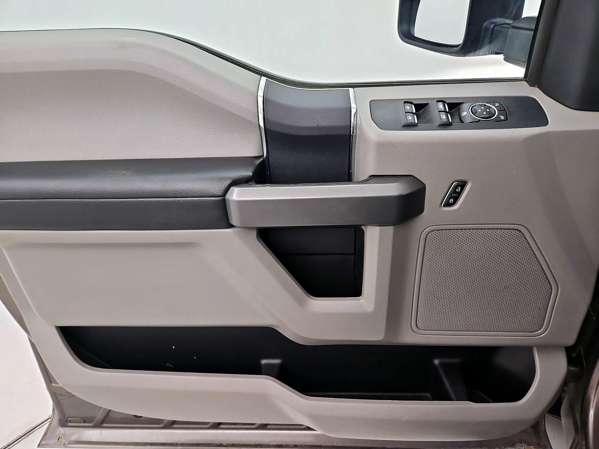 Thumbnail: 2019 Ford F-250 - 12