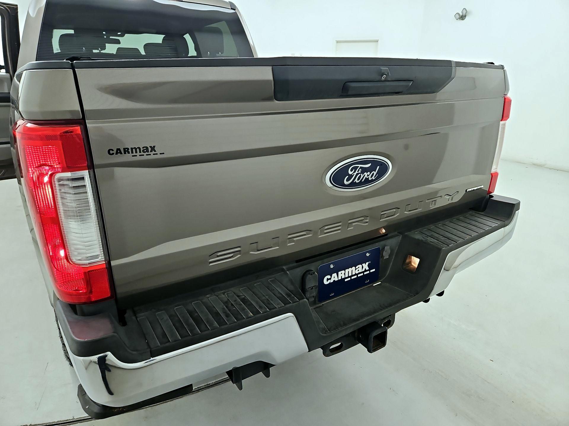 Thumbnail: 2019 Ford F-250 - 20