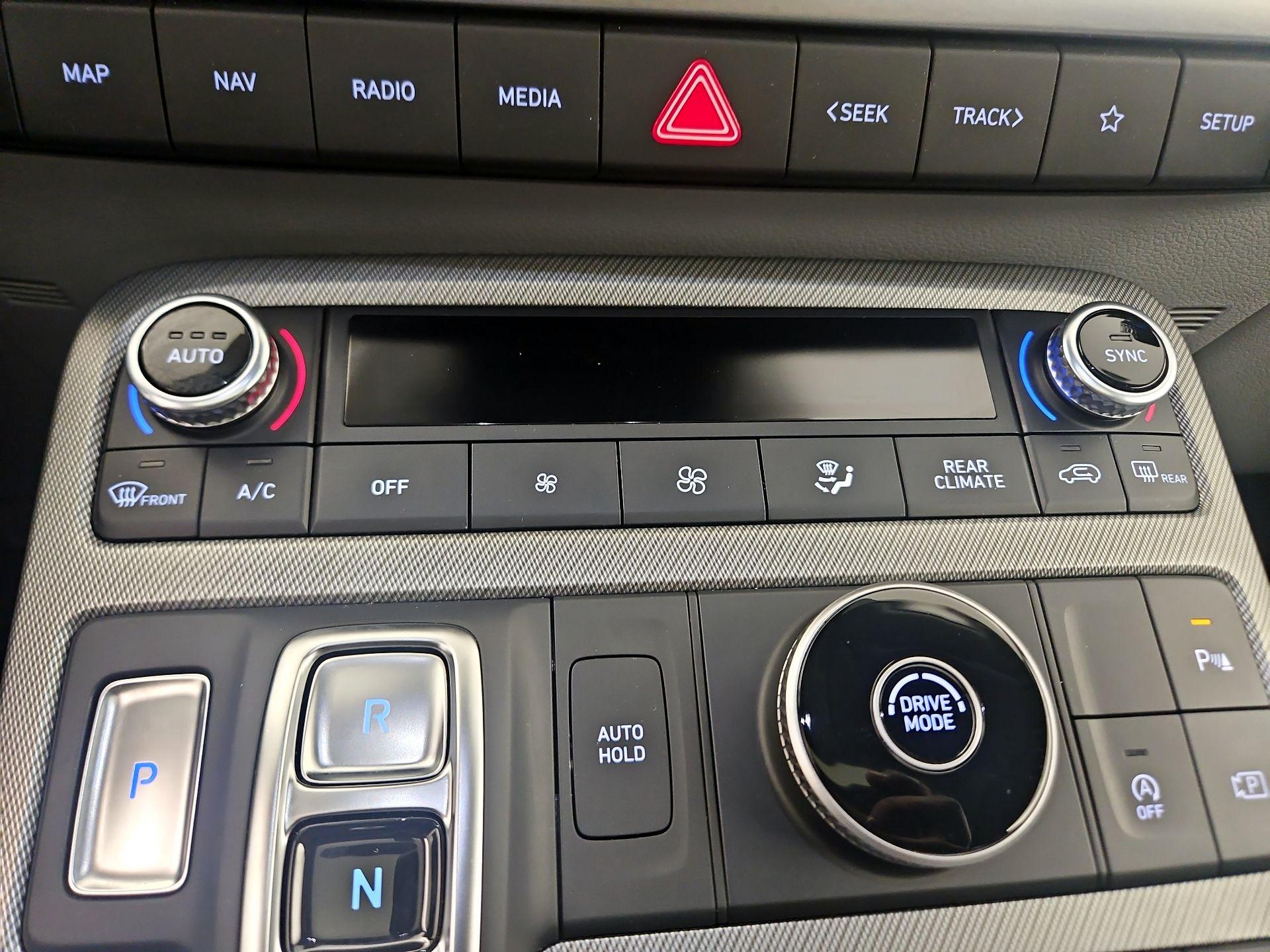 Thumbnail: 2024 Hyundai Palisade - 17