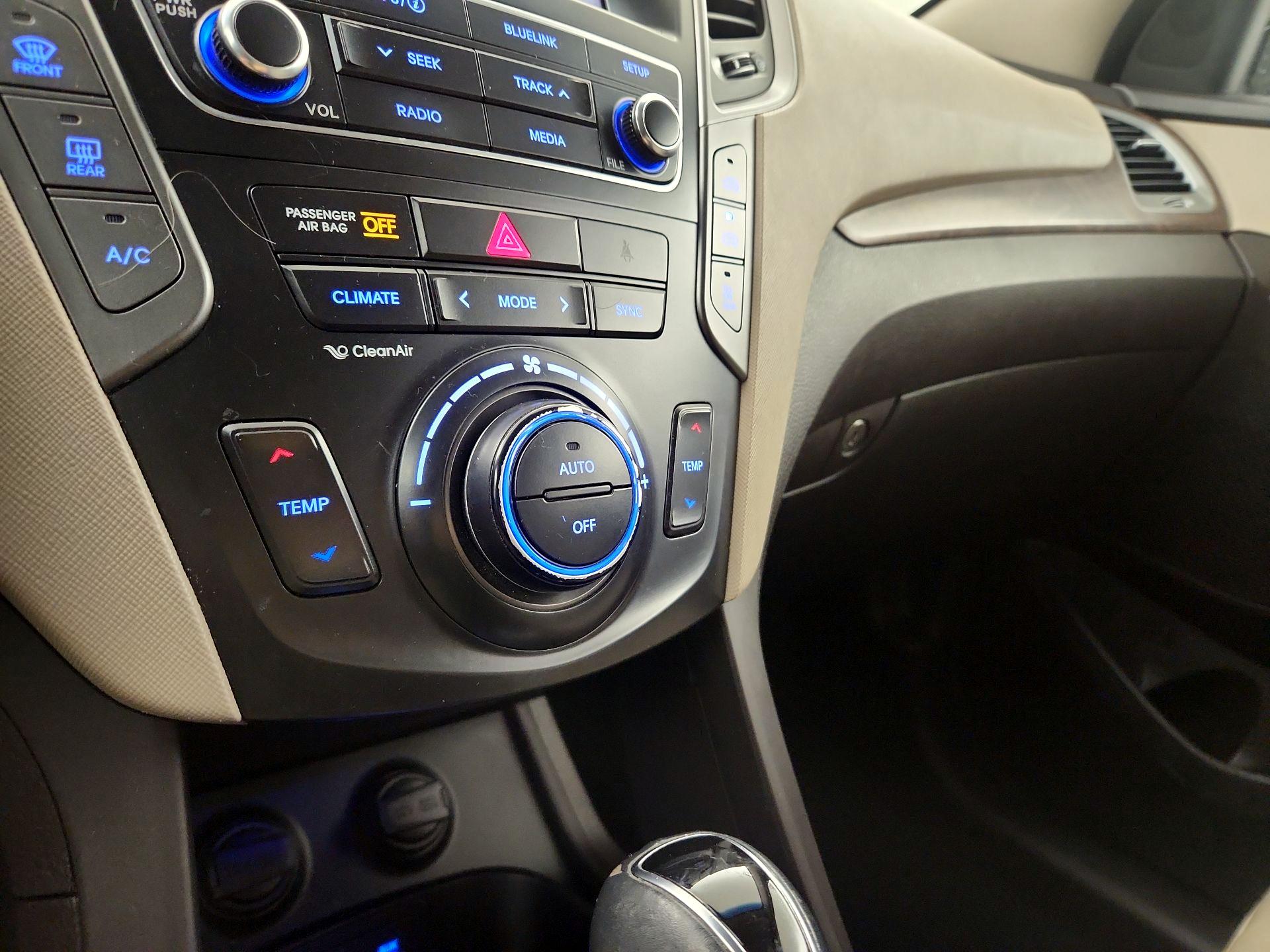 Thumbnail: 2017 Hyundai Santa Fe - 16