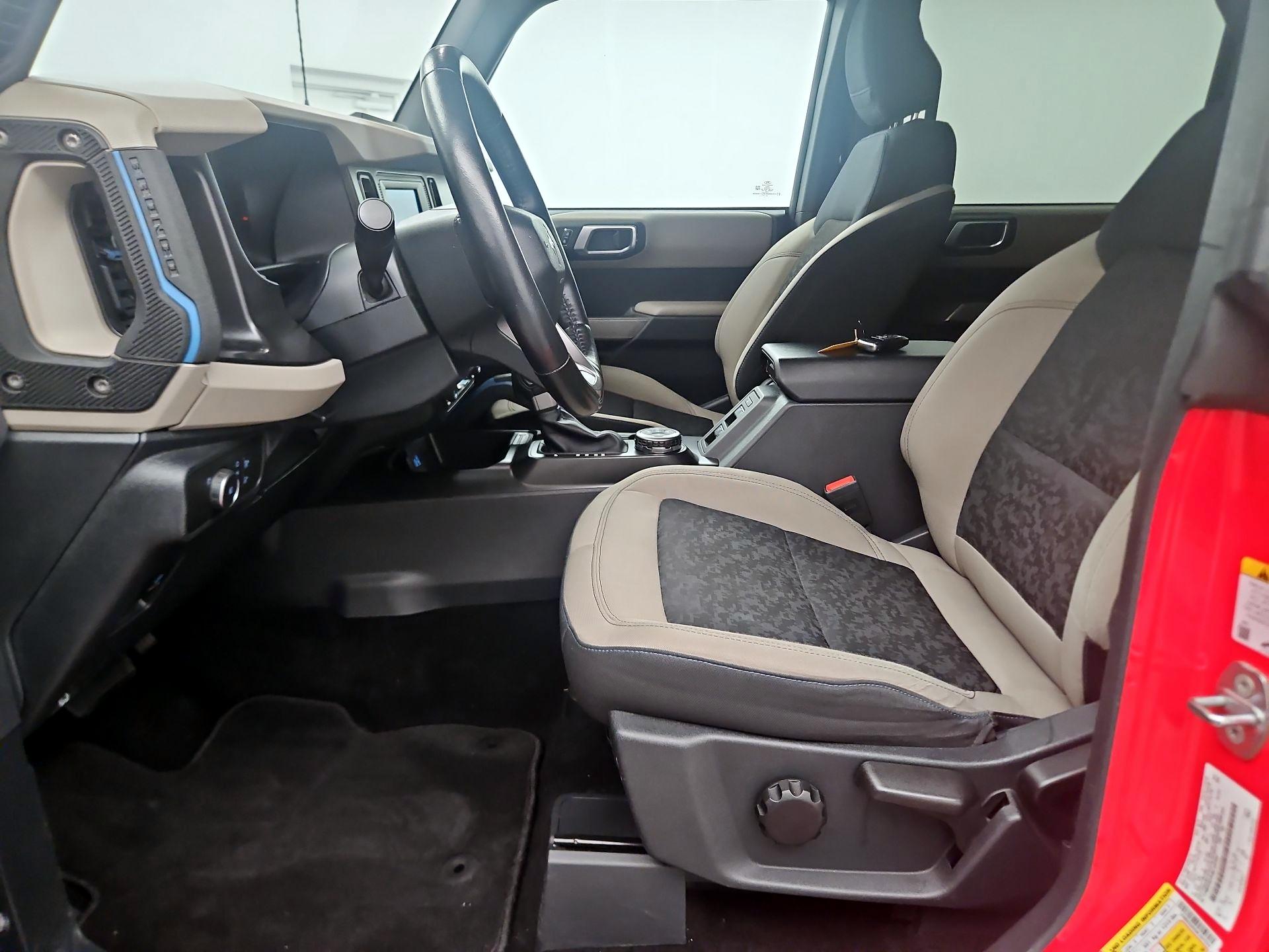 Thumbnail: 2021 Ford Bronco - 11