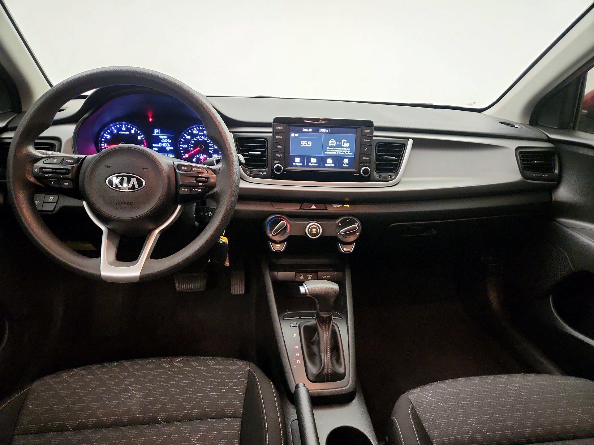 Thumbnail: 2020 Kia Rio - 9