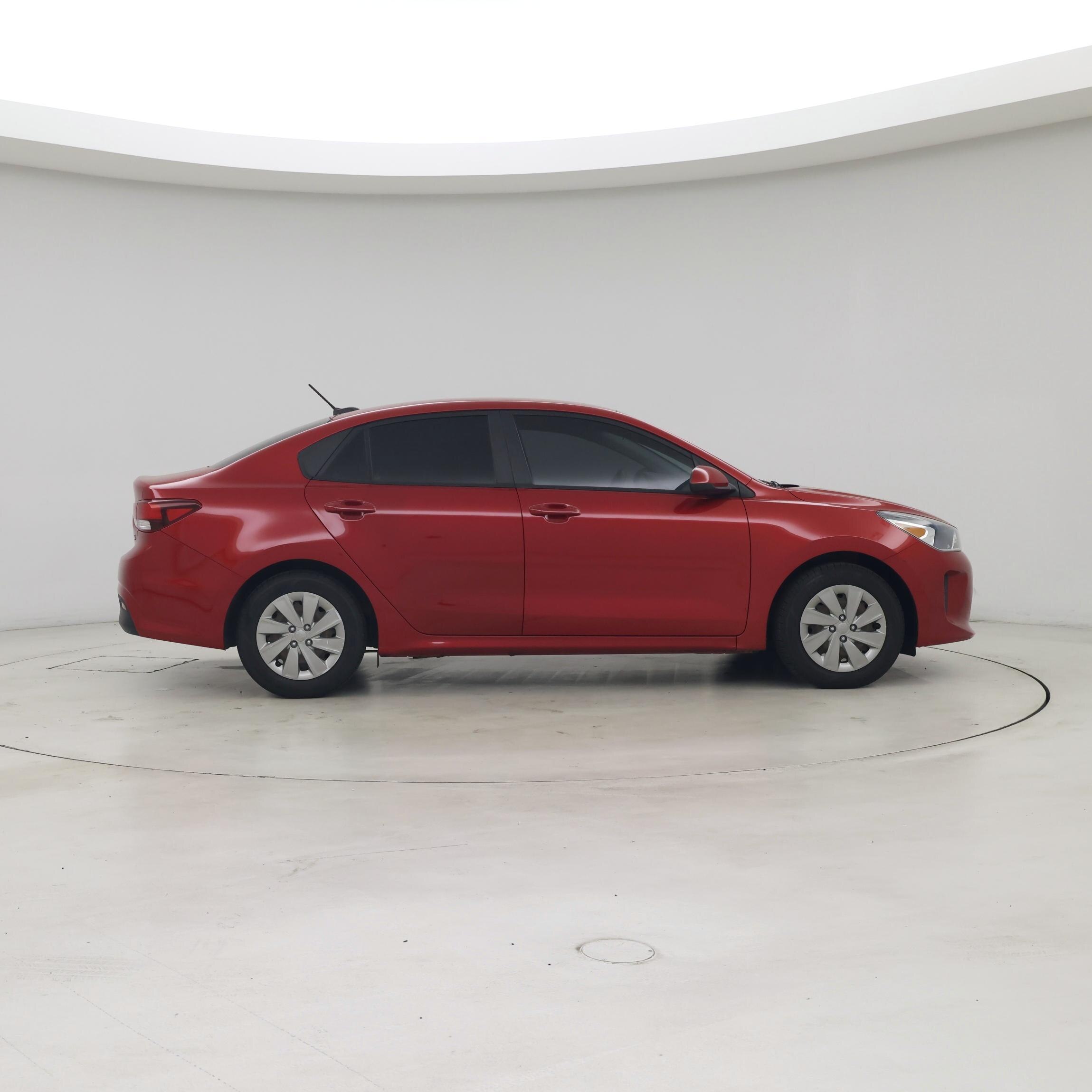 Thumbnail: 2020 Kia Rio - 7