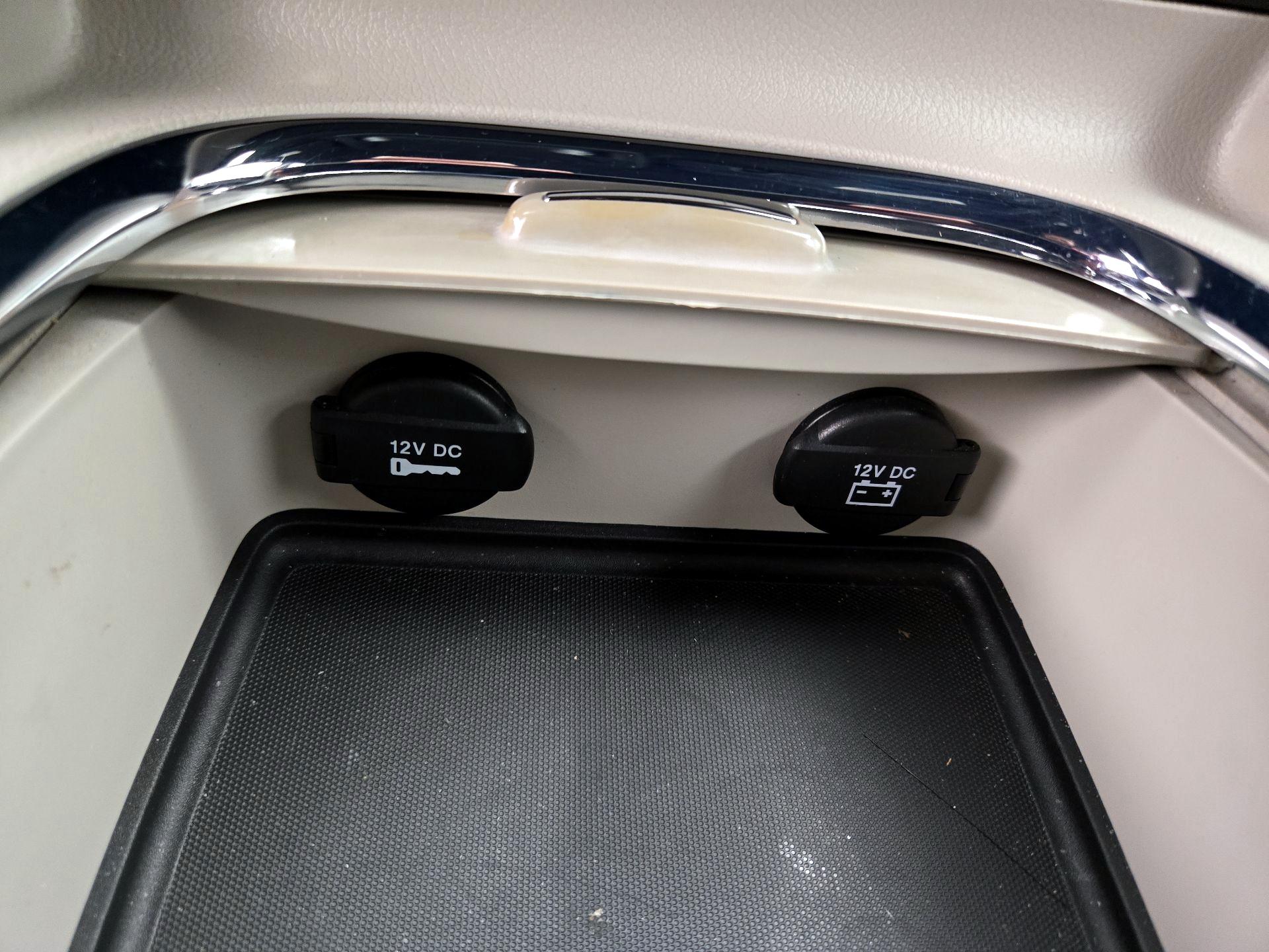 Thumbnail: 2019 Dodge Grand Caravan - 18