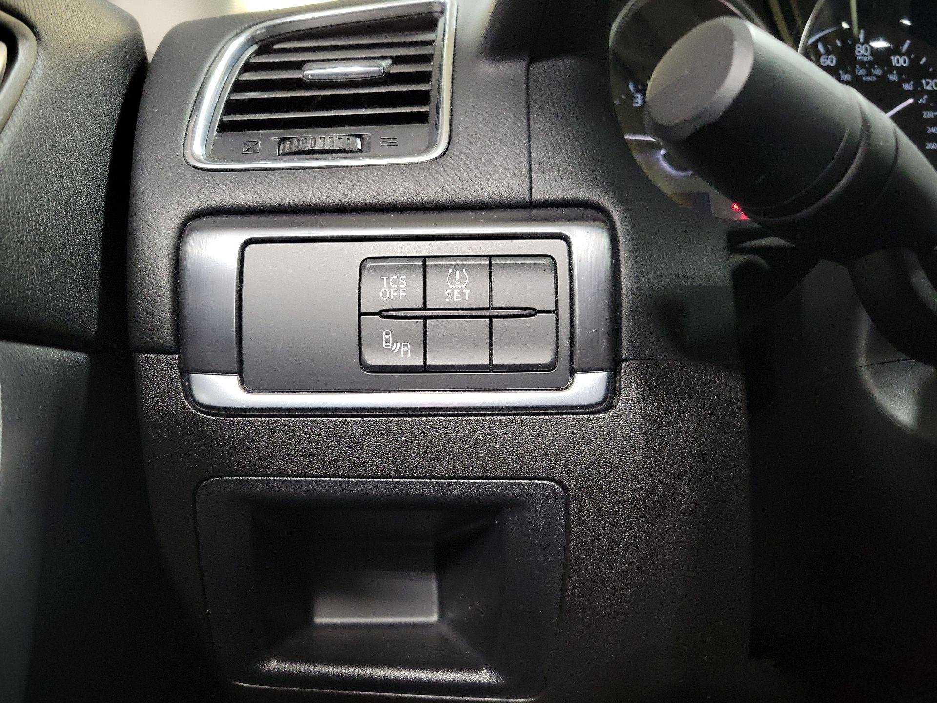 Thumbnail: 2016 Mazda CX-5 - 13