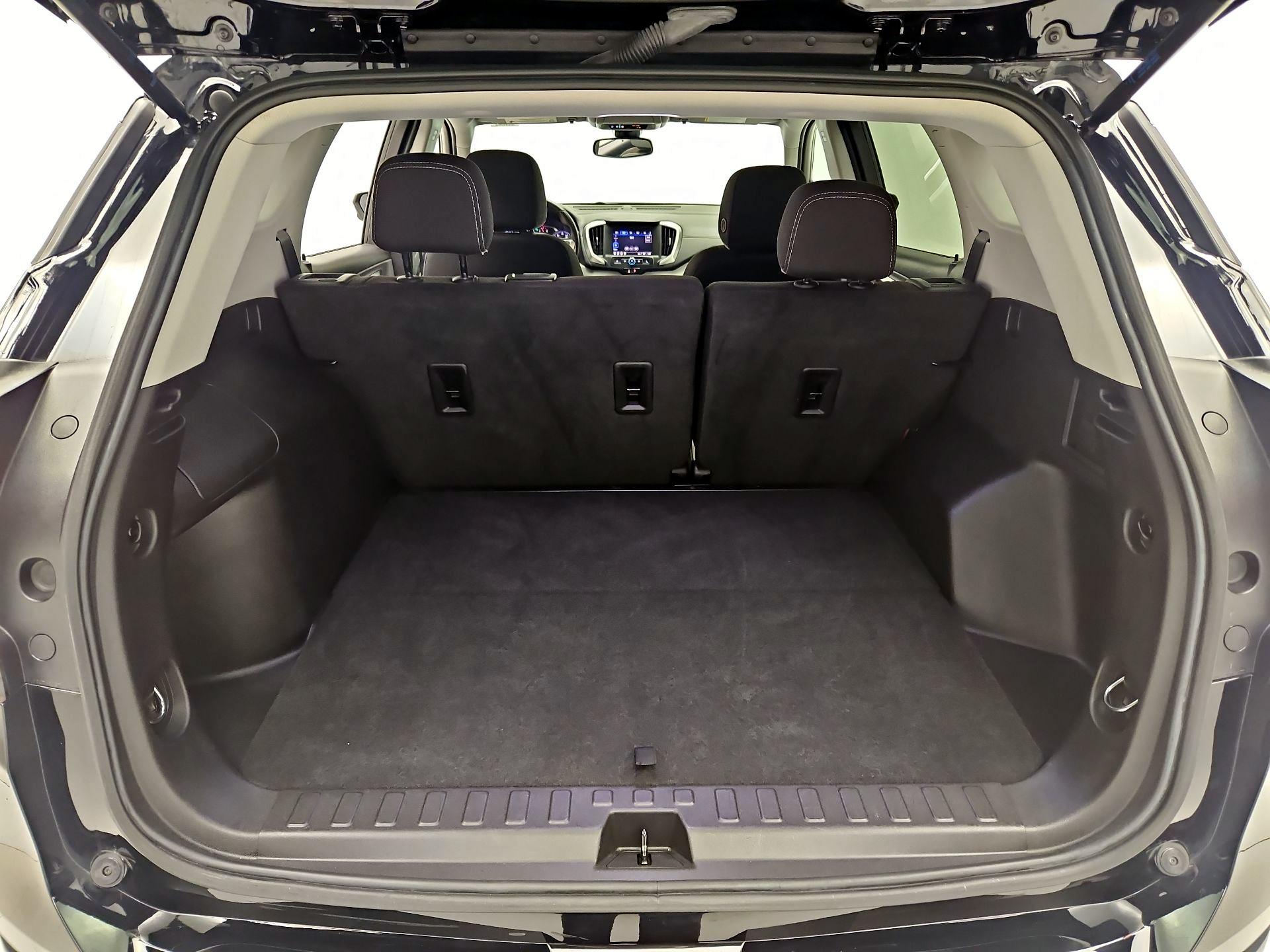 Thumbnail: 2024 GMC Terrain - 20