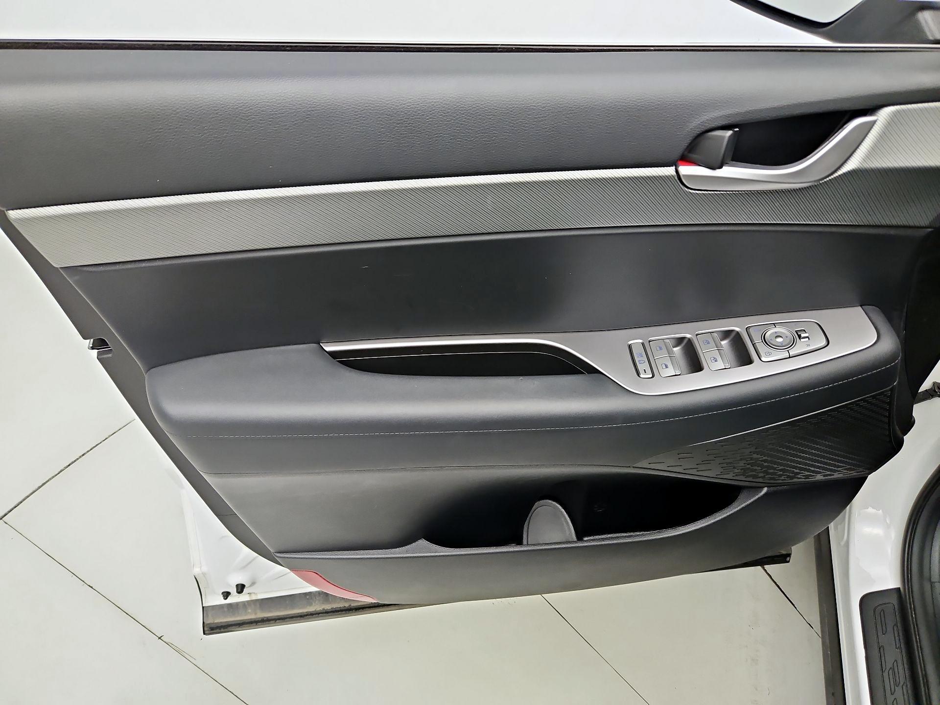 Thumbnail: 2025 Hyundai Palisade - 12