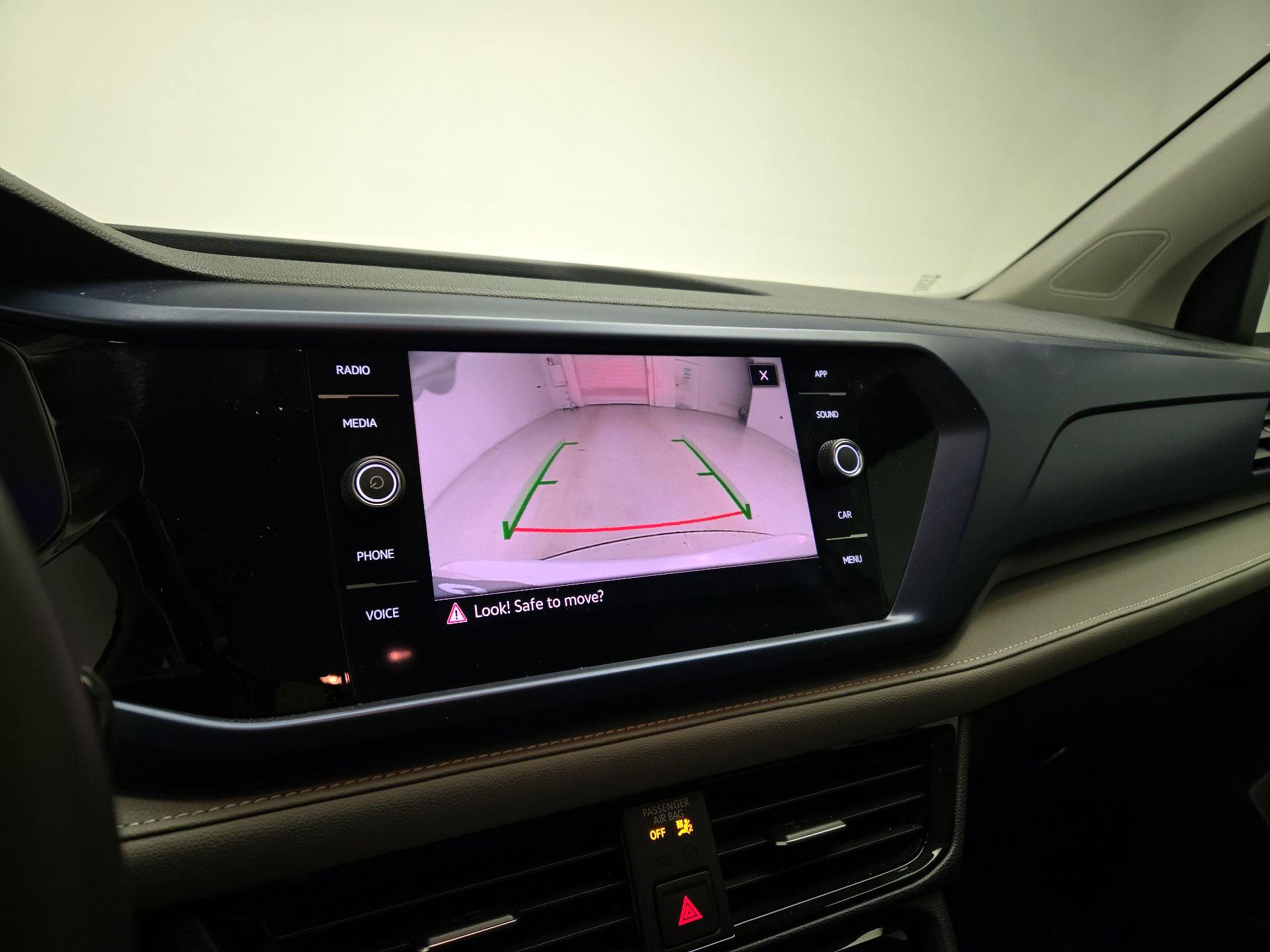 Thumbnail: 2024 Volkswagen Taos - 13