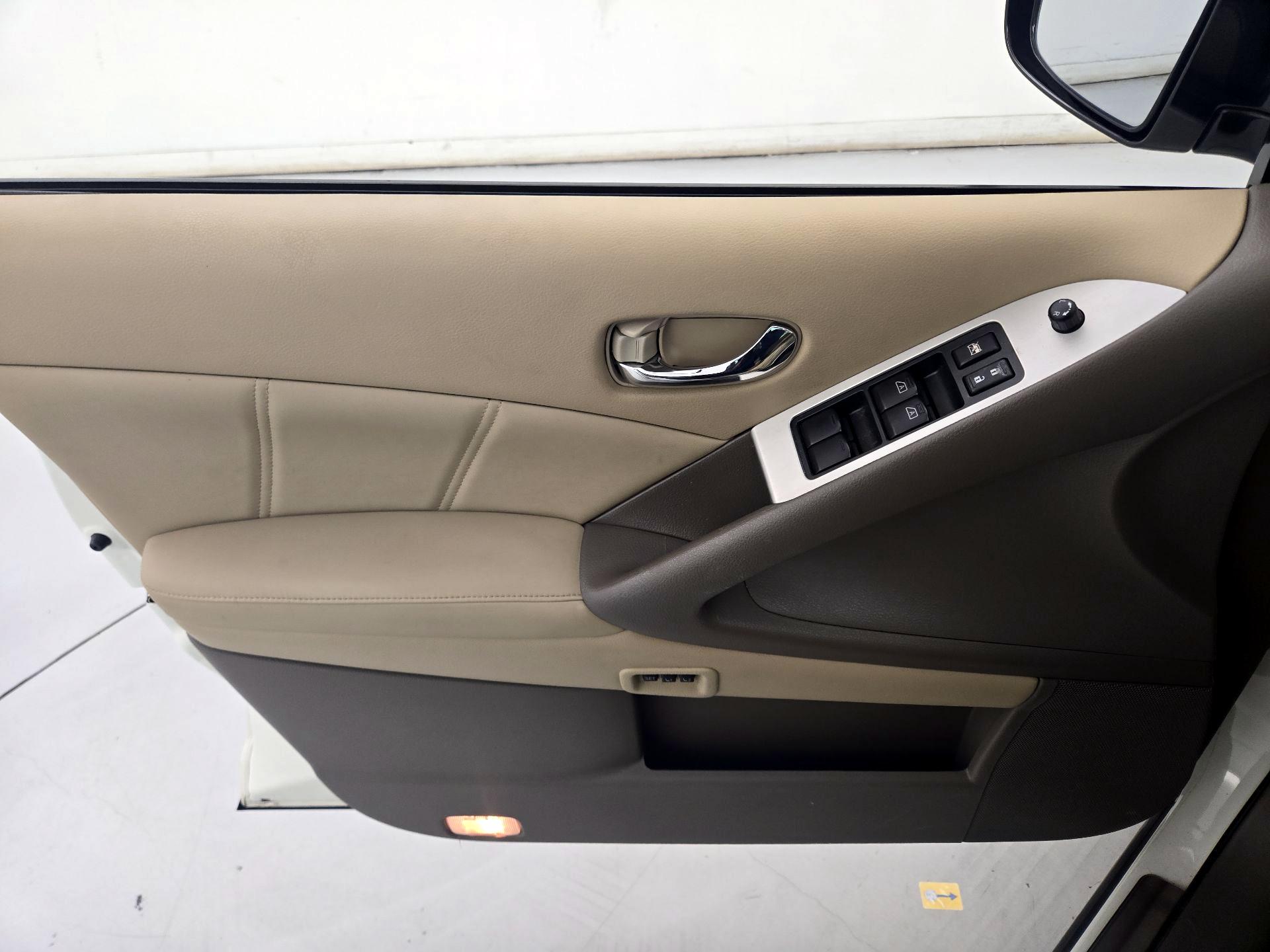 Thumbnail: 2014 Nissan Murano - 12