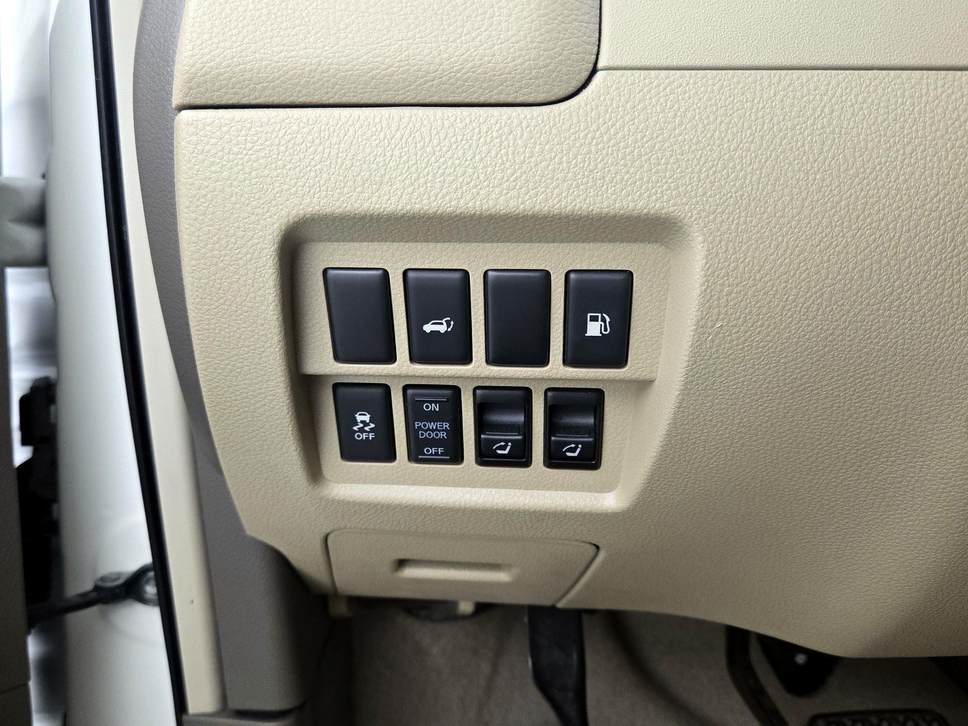 Thumbnail: 2014 Nissan Murano - 13