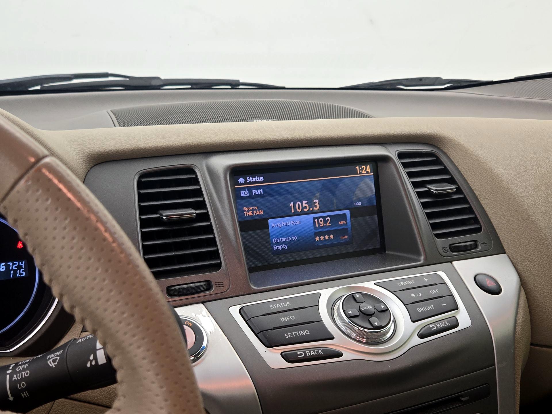 Thumbnail: 2014 Nissan Murano - 15