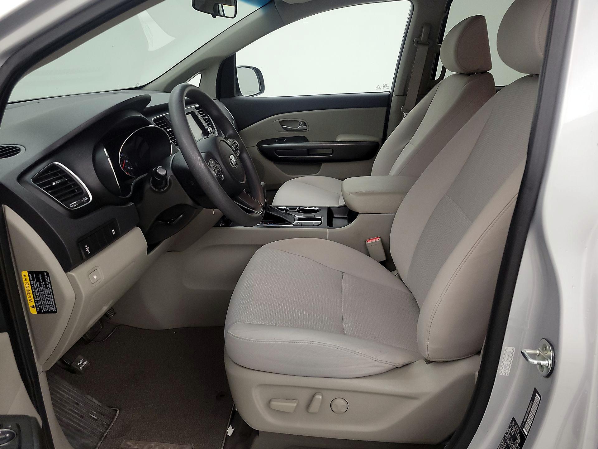 Thumbnail: 2021 Kia Sedona - 11