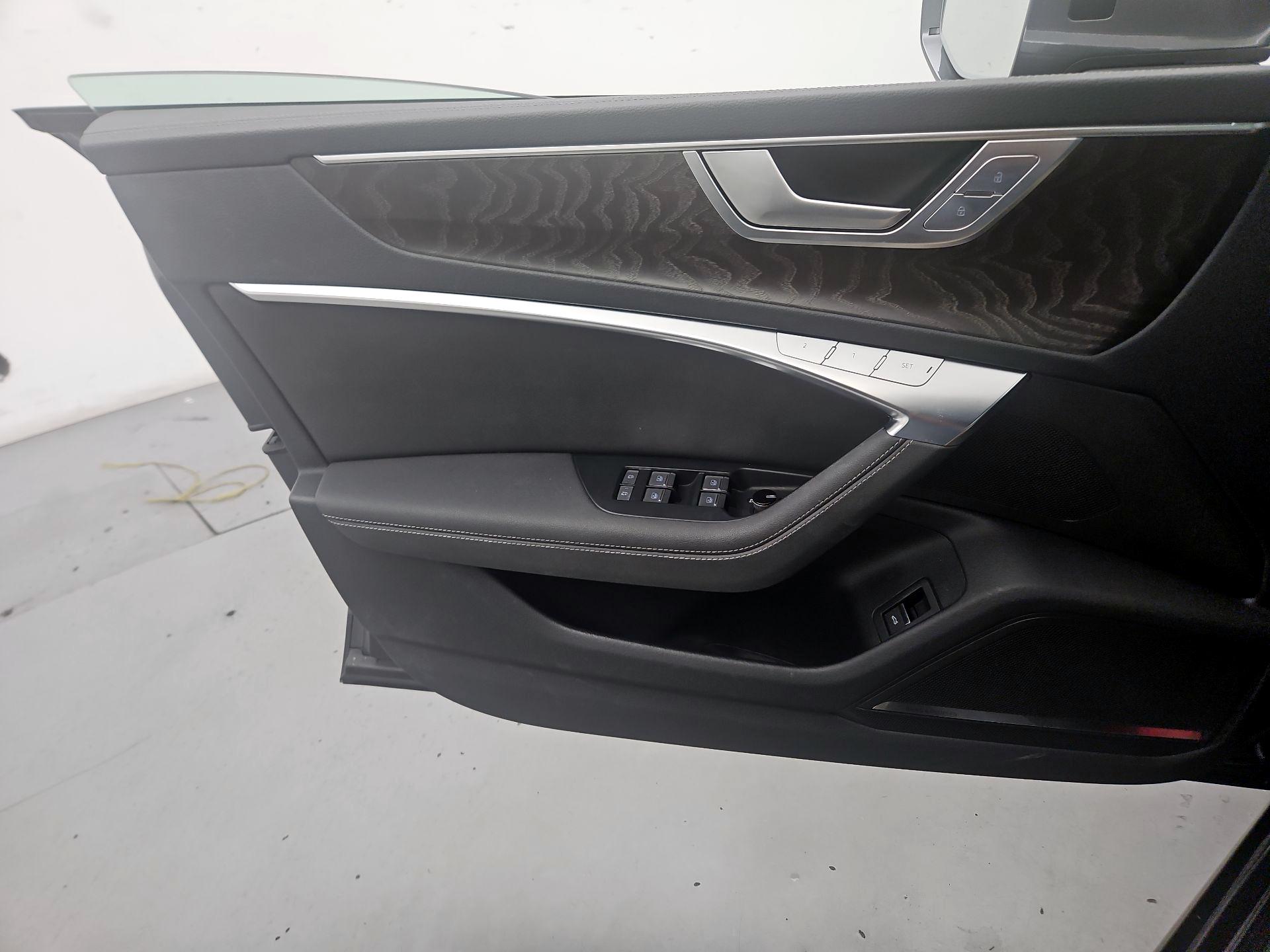 Thumbnail: 2019 Audi A7 - 12