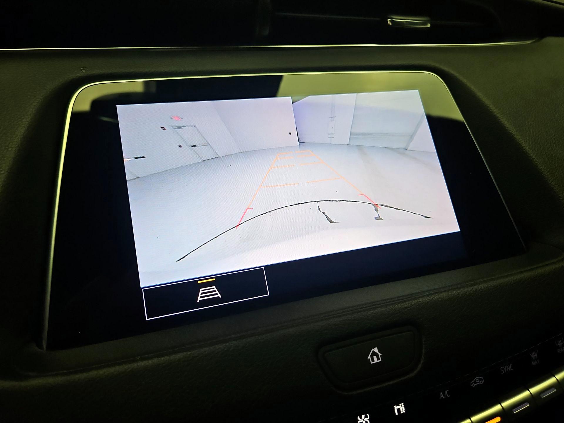 Thumbnail: 2023 Cadillac XT4 - 15