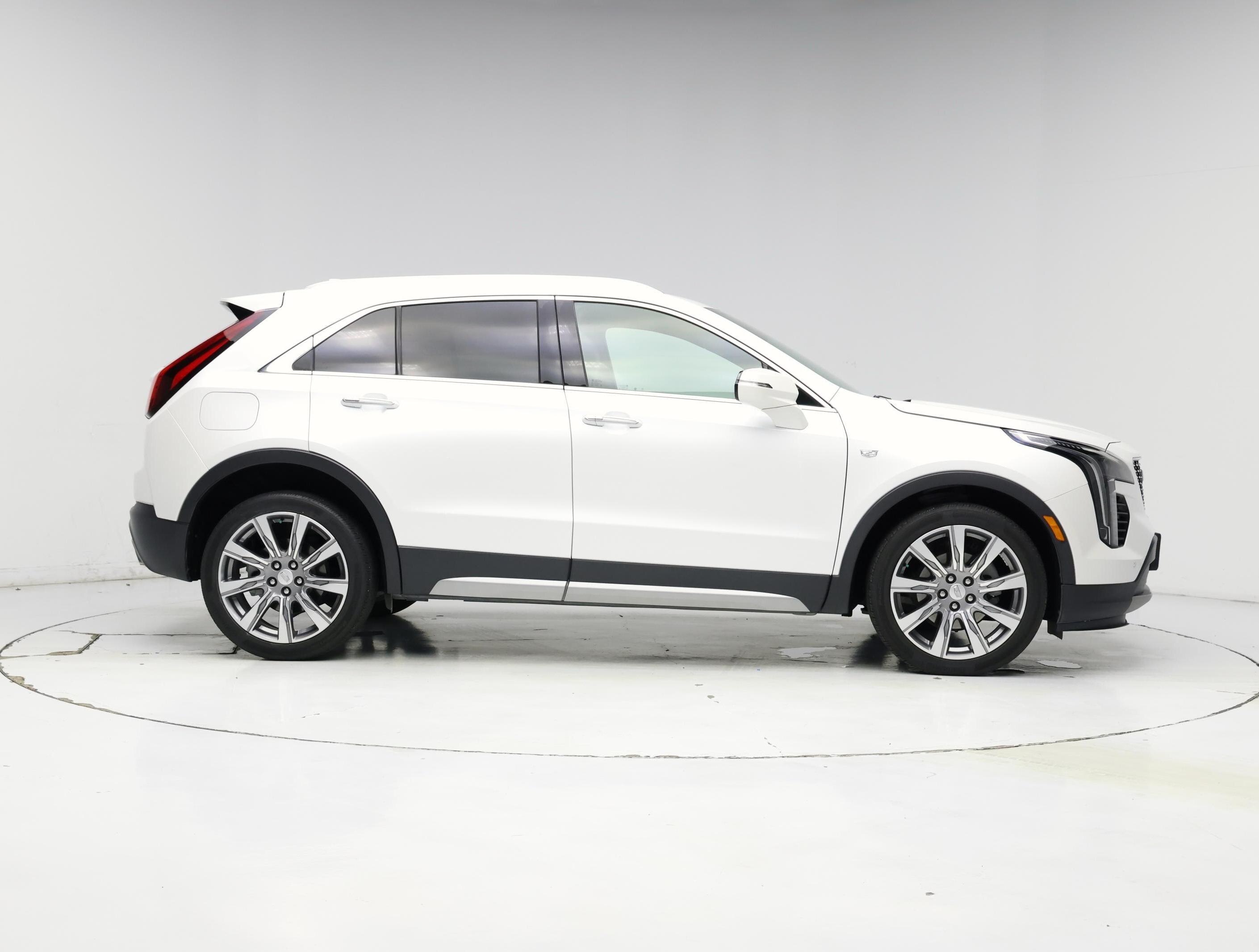 Thumbnail: 2023 Cadillac XT4 - 7