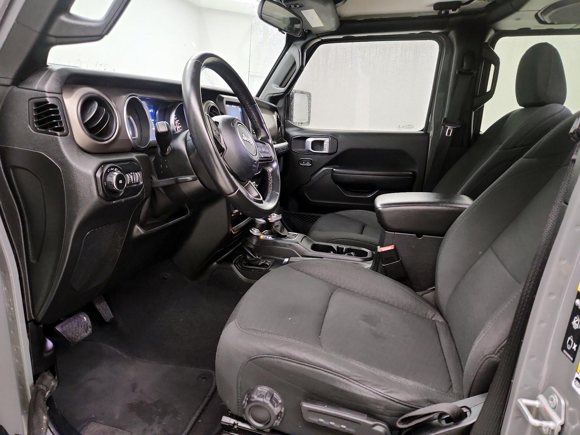 Thumbnail: 2020 Jeep Wrangler - 11