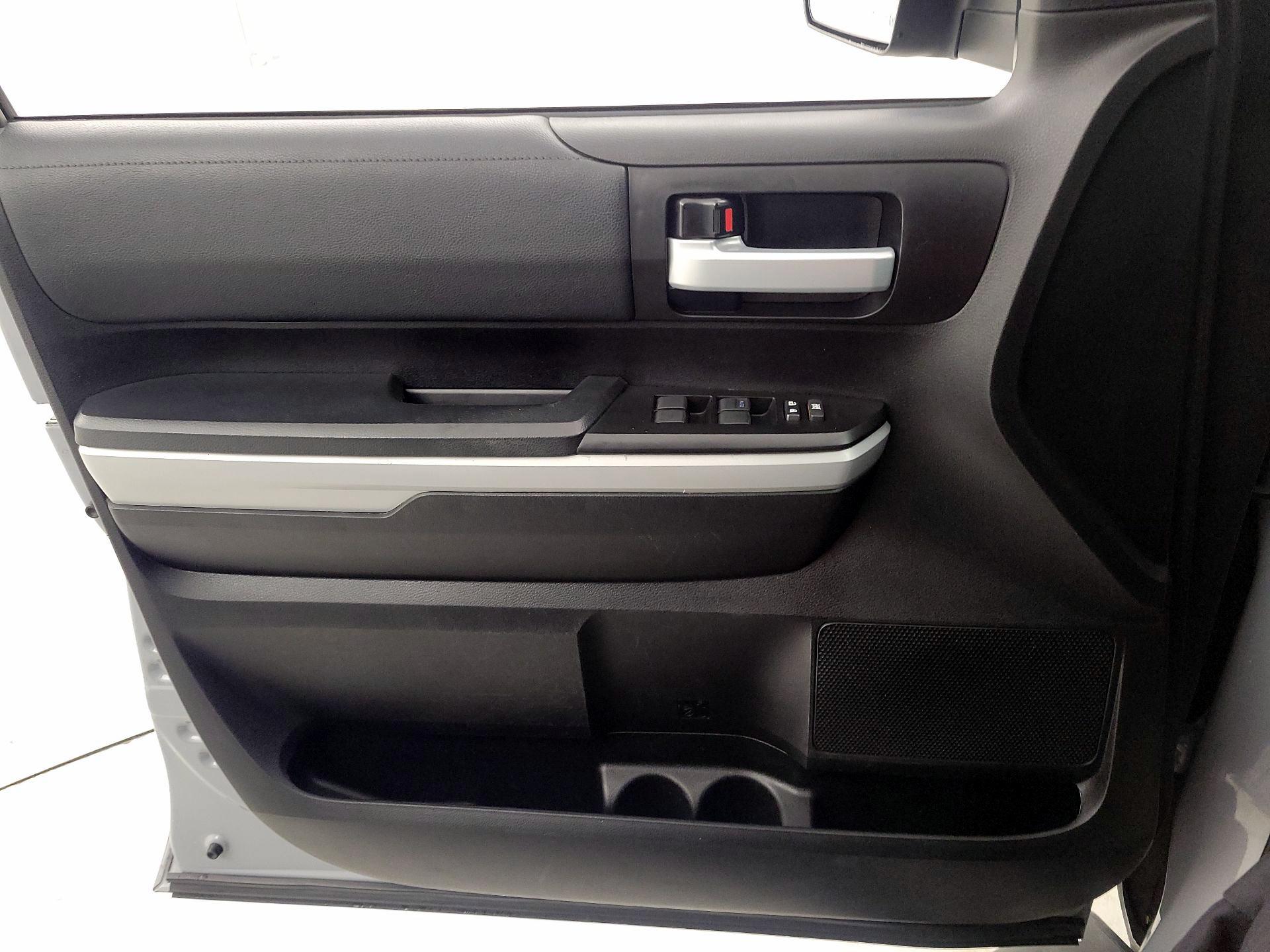 Thumbnail: 2021 Toyota Tundra - 12