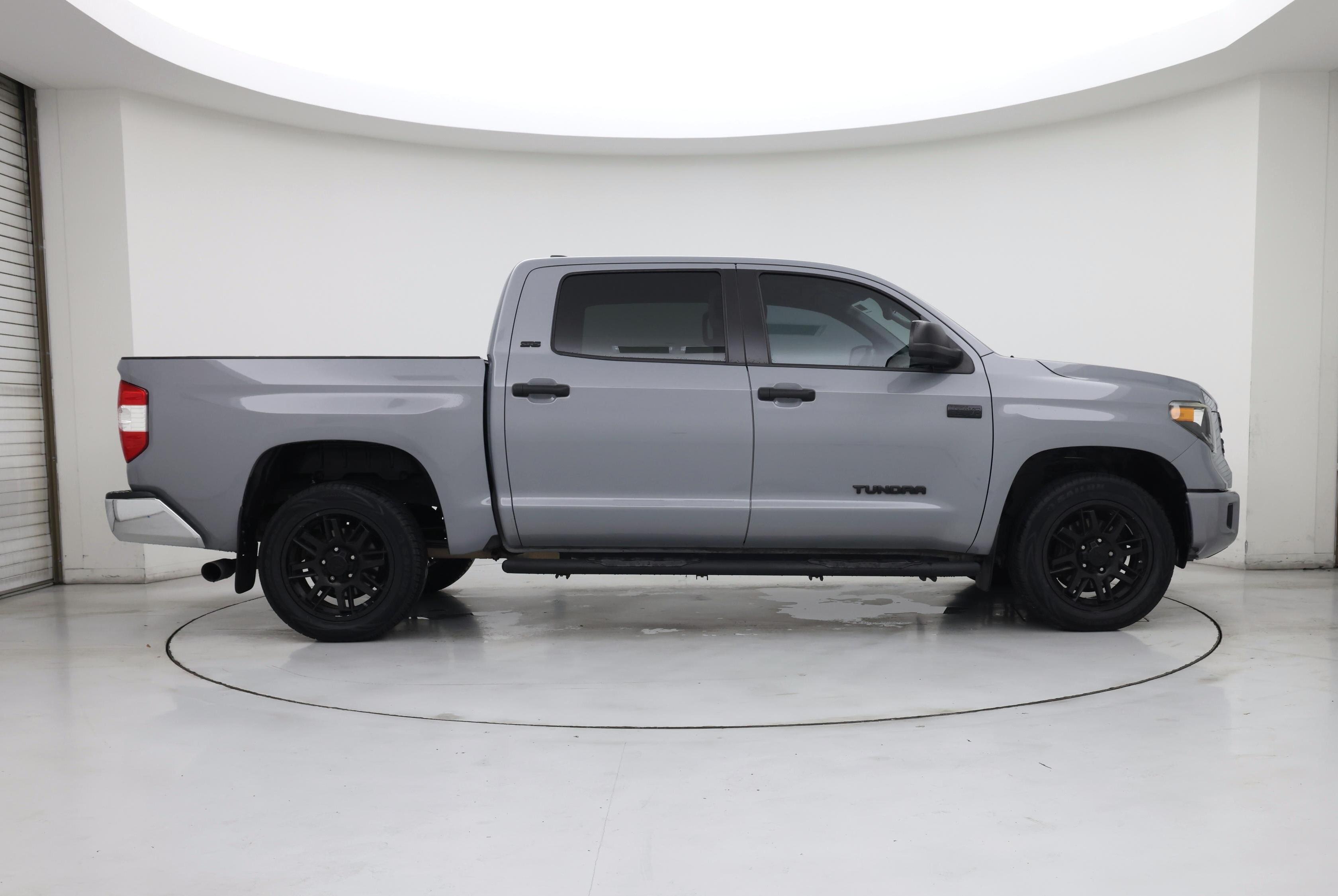 Thumbnail: 2021 Toyota Tundra - 7