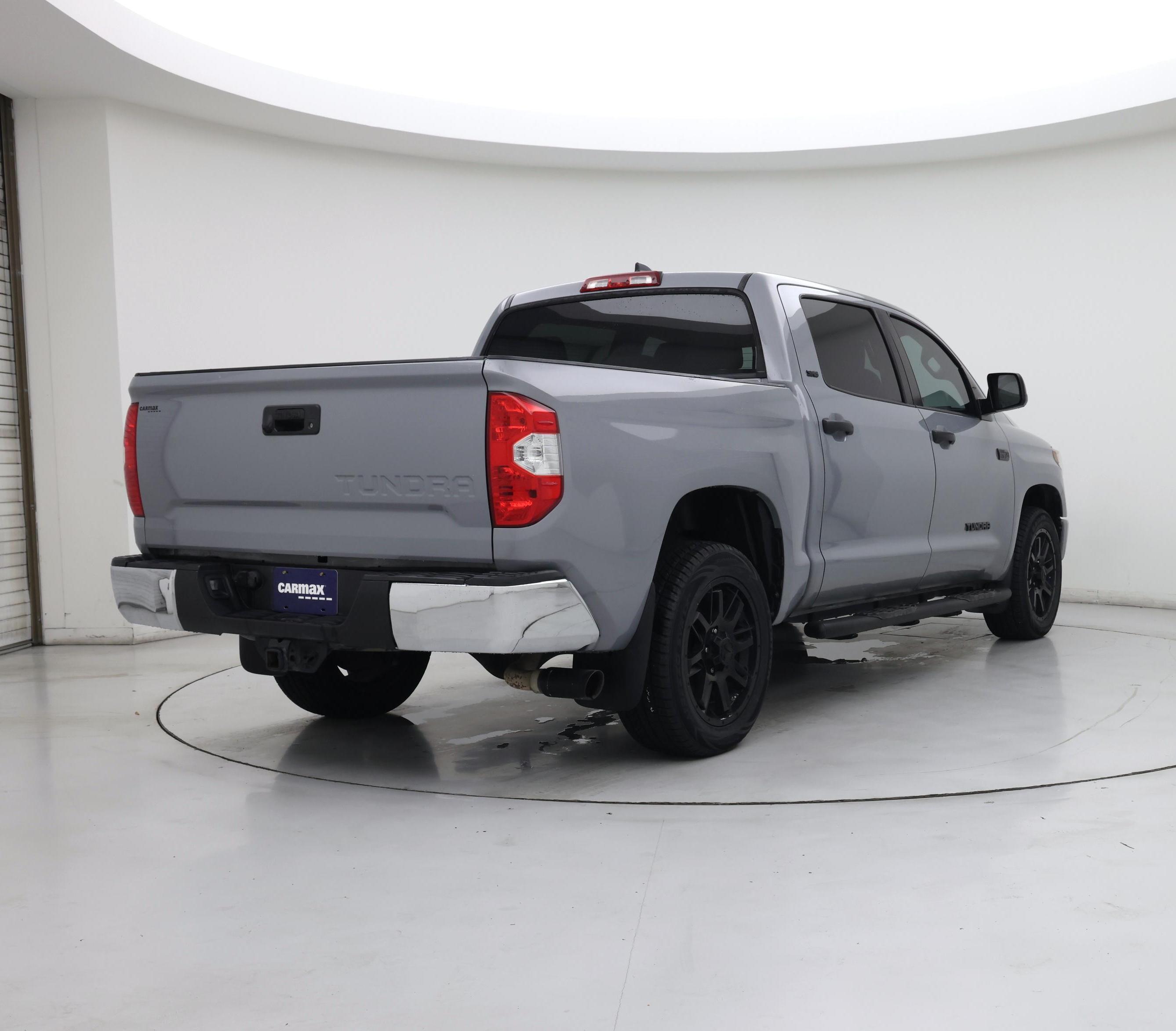 Thumbnail: 2021 Toyota Tundra - 8