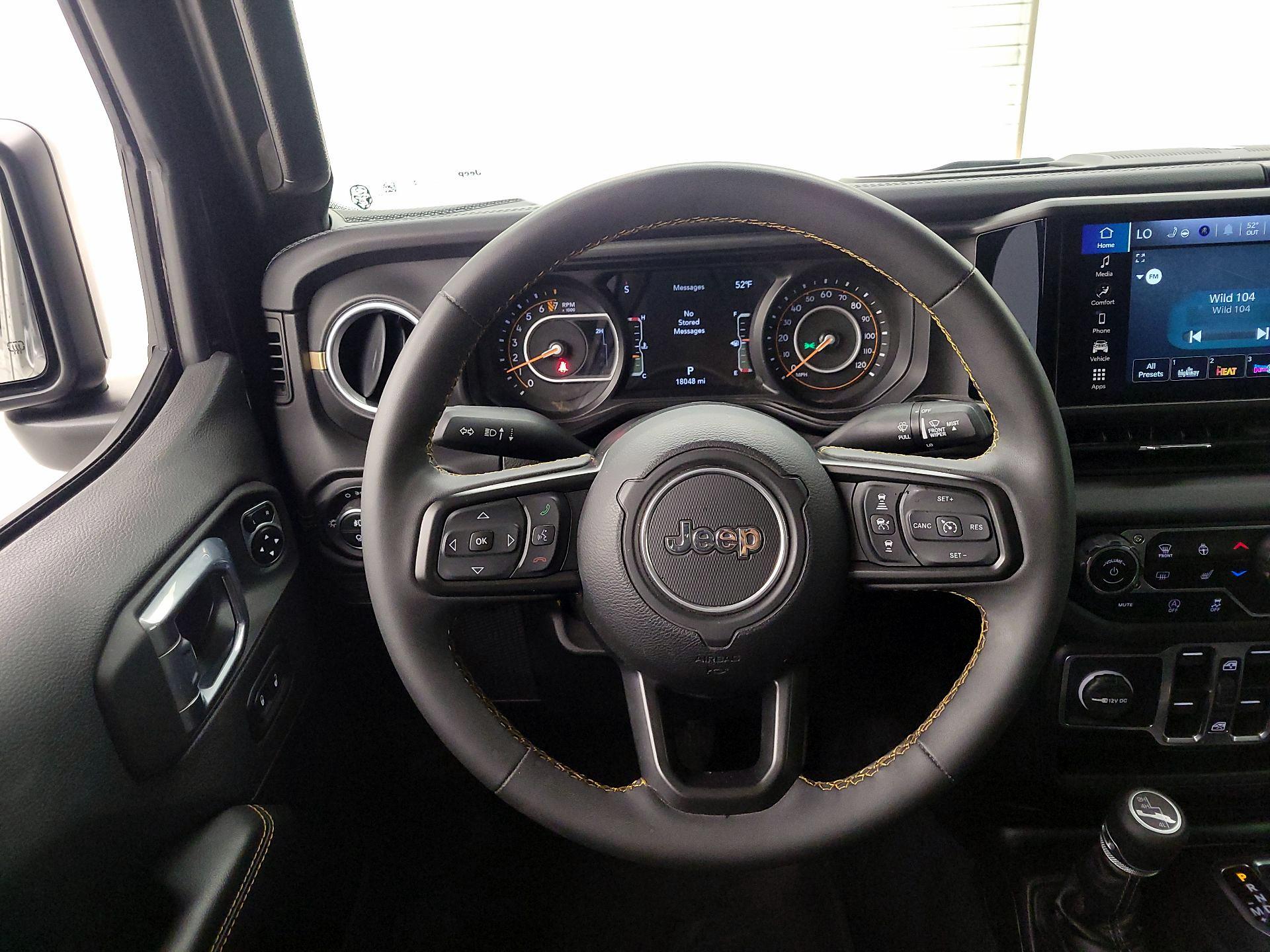 Thumbnail: 2024 Jeep Gladiator - 10