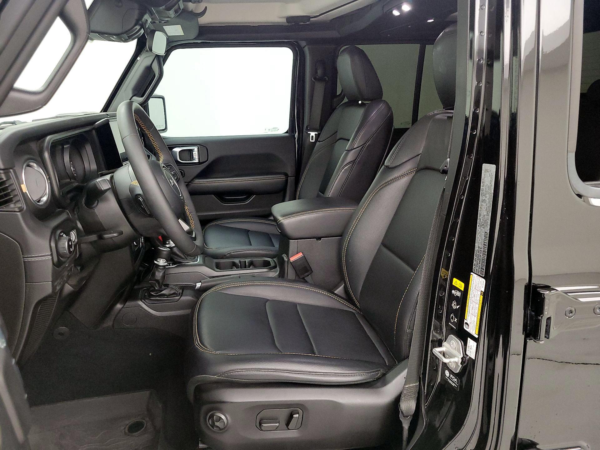 Thumbnail: 2024 Jeep Gladiator - 11