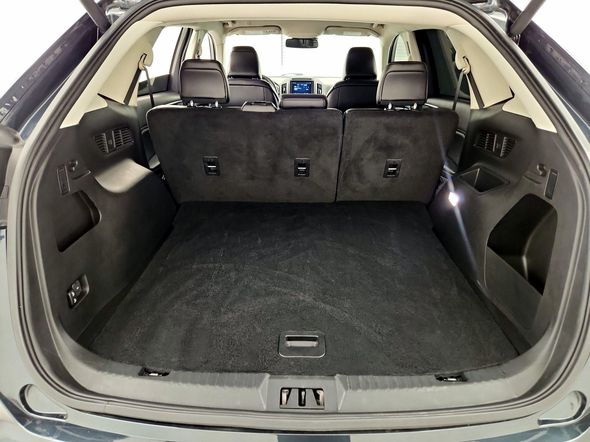 Thumbnail: 2024 Ford Edge - 20