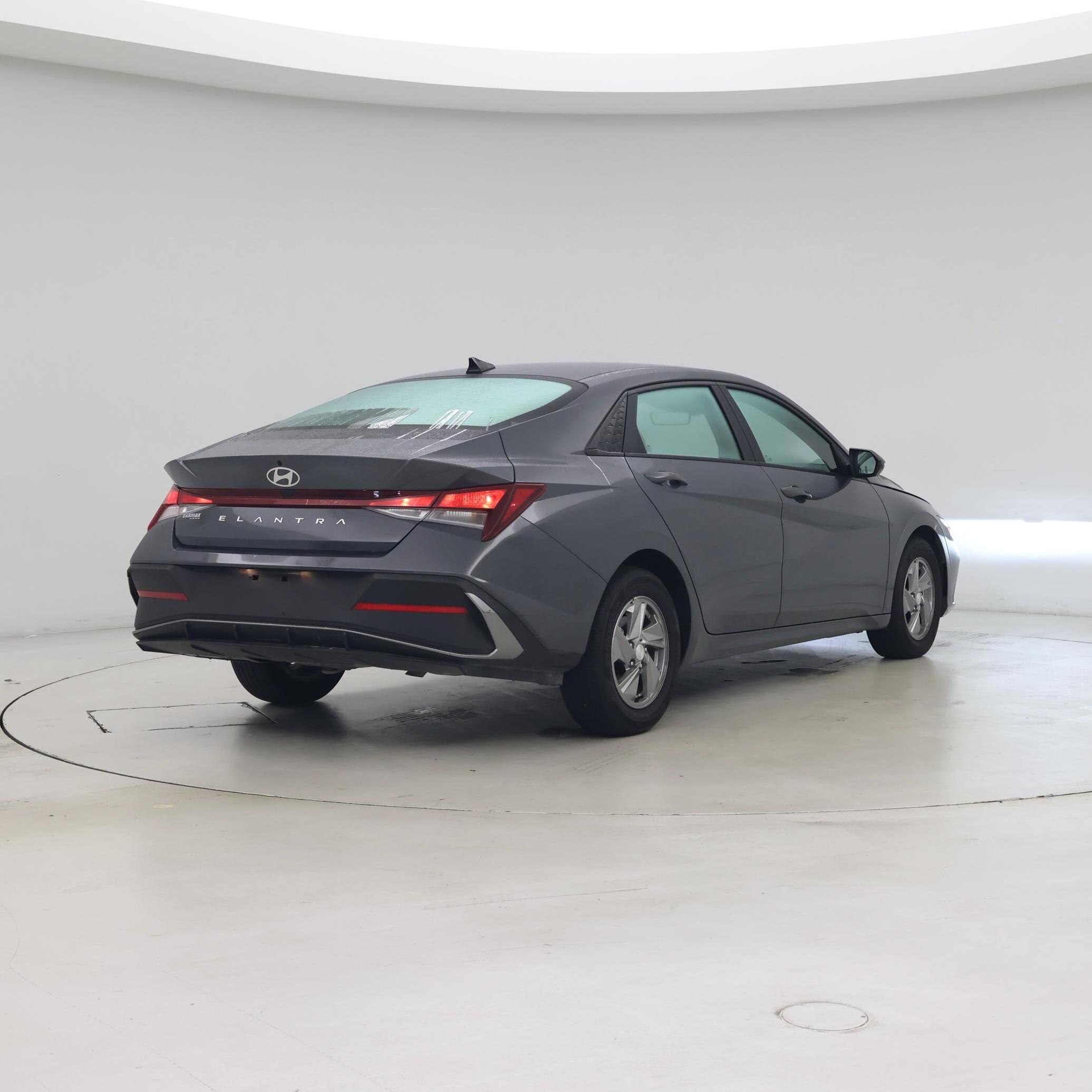 Thumbnail: 2025 Hyundai Elantra - 8