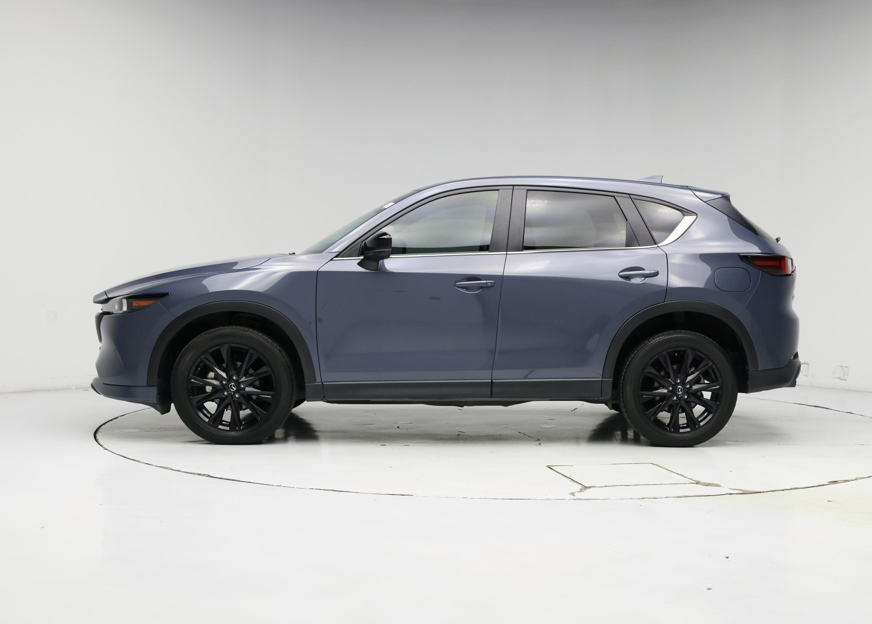 Thumbnail: 2023 Mazda CX-5 - 3