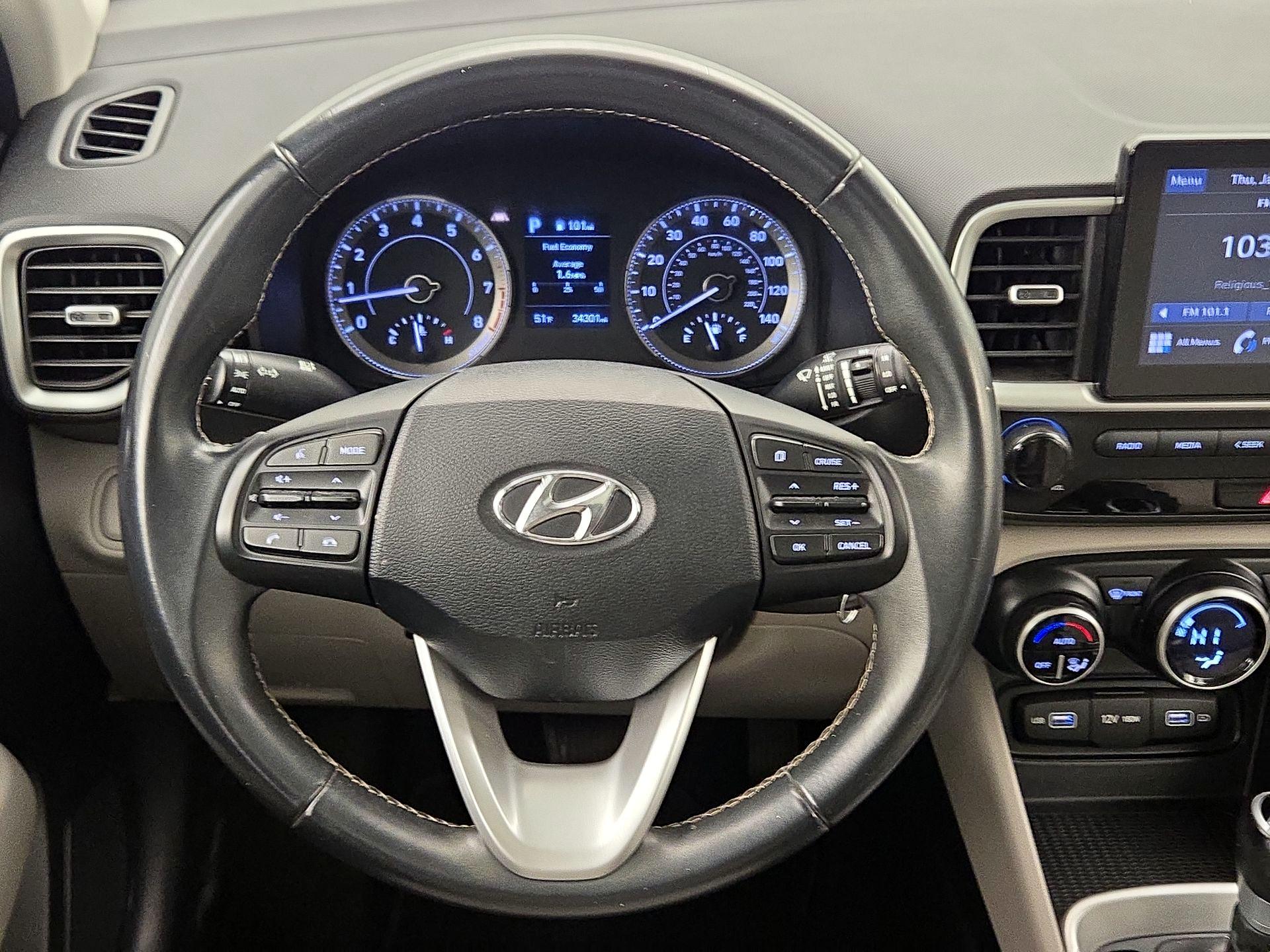 Thumbnail: 2022 Hyundai Venue - 10