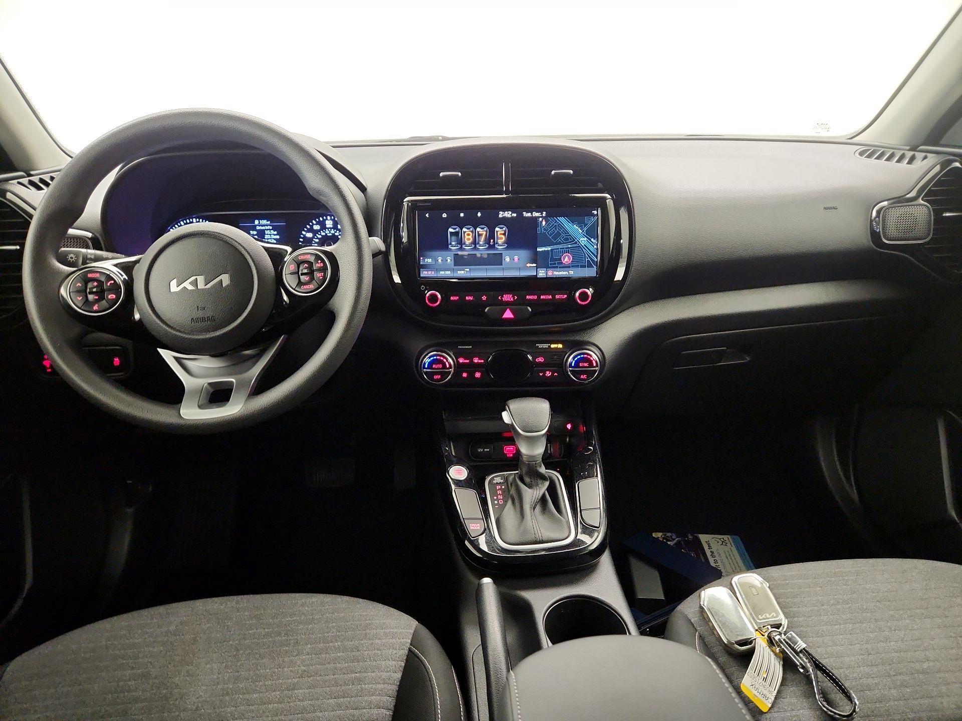 Thumbnail: 2022 Kia Soul - 9