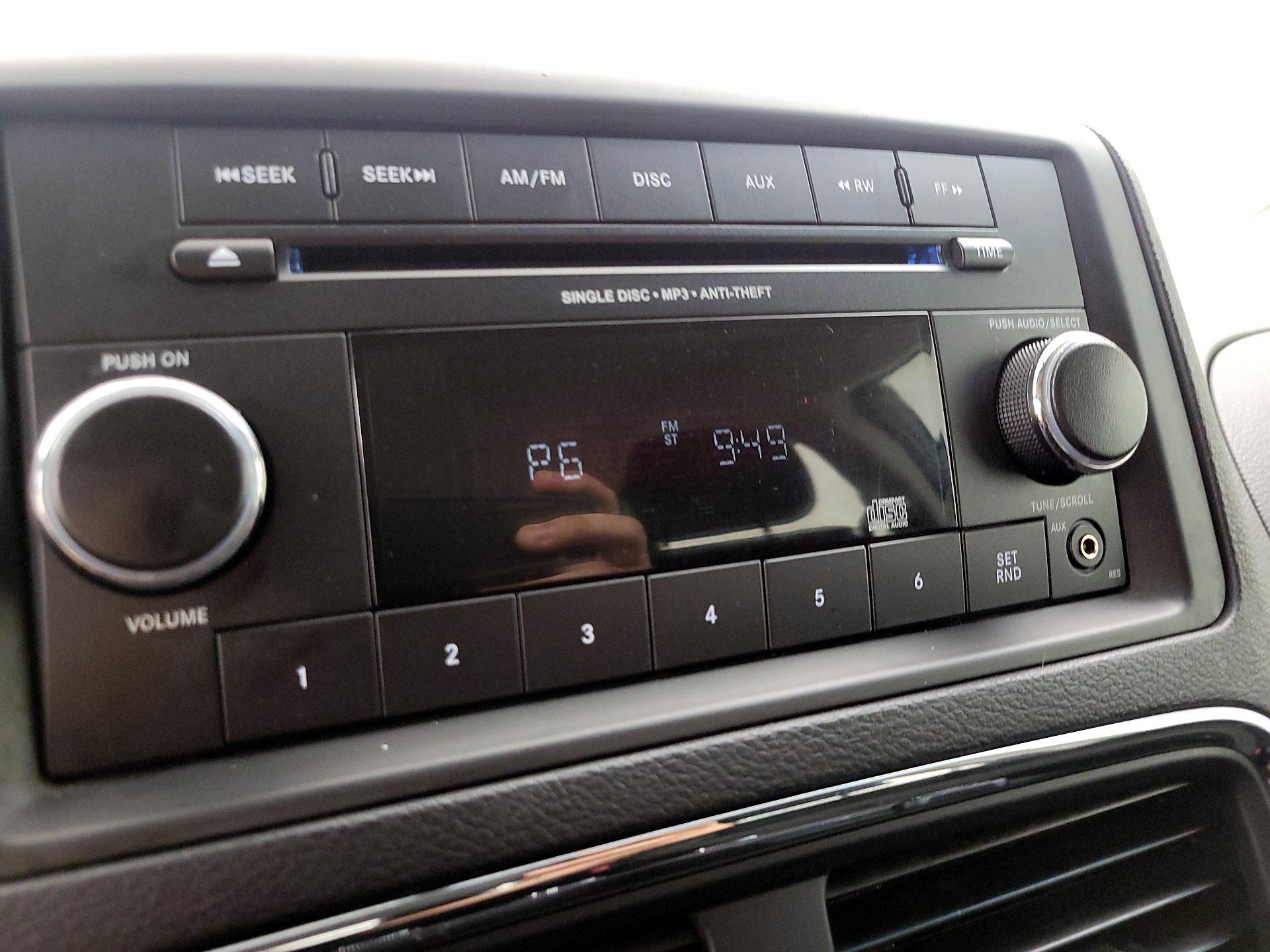 Thumbnail: 2016 Dodge Grand Caravan - 14