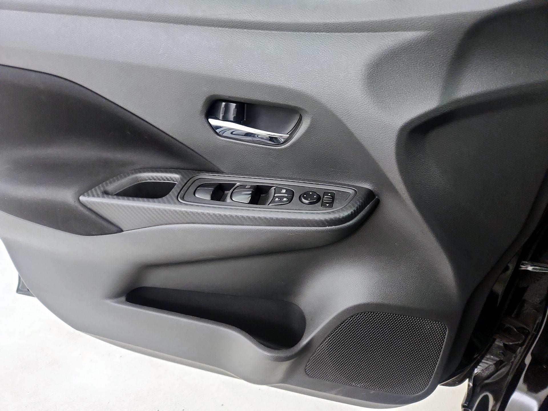 Thumbnail: 2021 Nissan Versa - 12