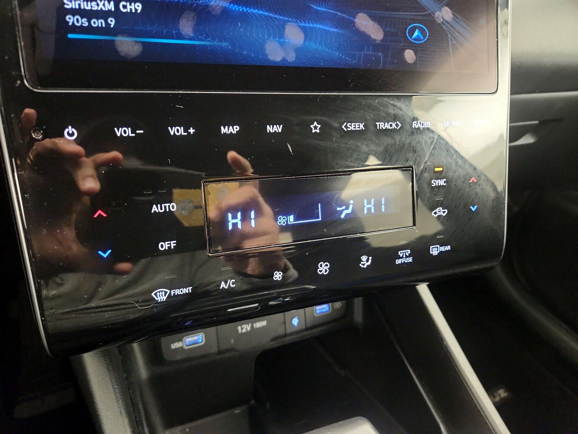 Thumbnail: 2023 Hyundai Santa Cruz - 17