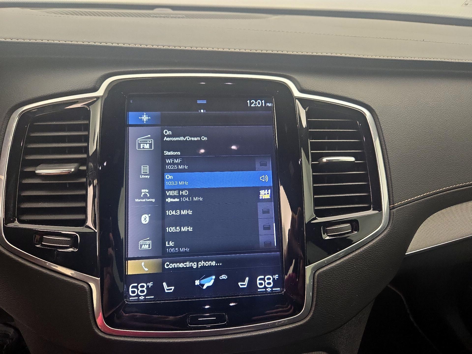 Thumbnail: 2019 Volvo XC90 - 16