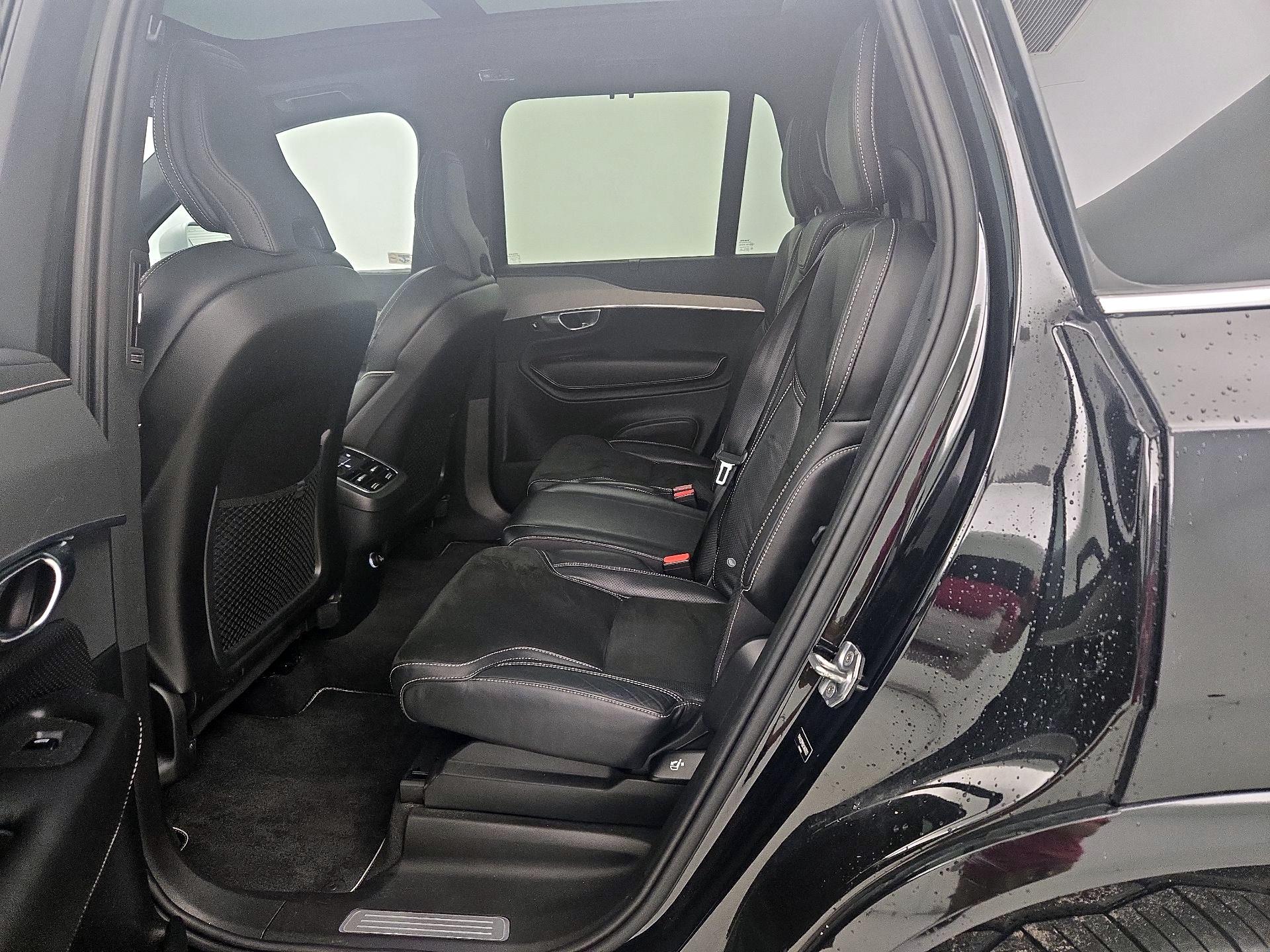 Thumbnail: 2019 Volvo XC90 - 20