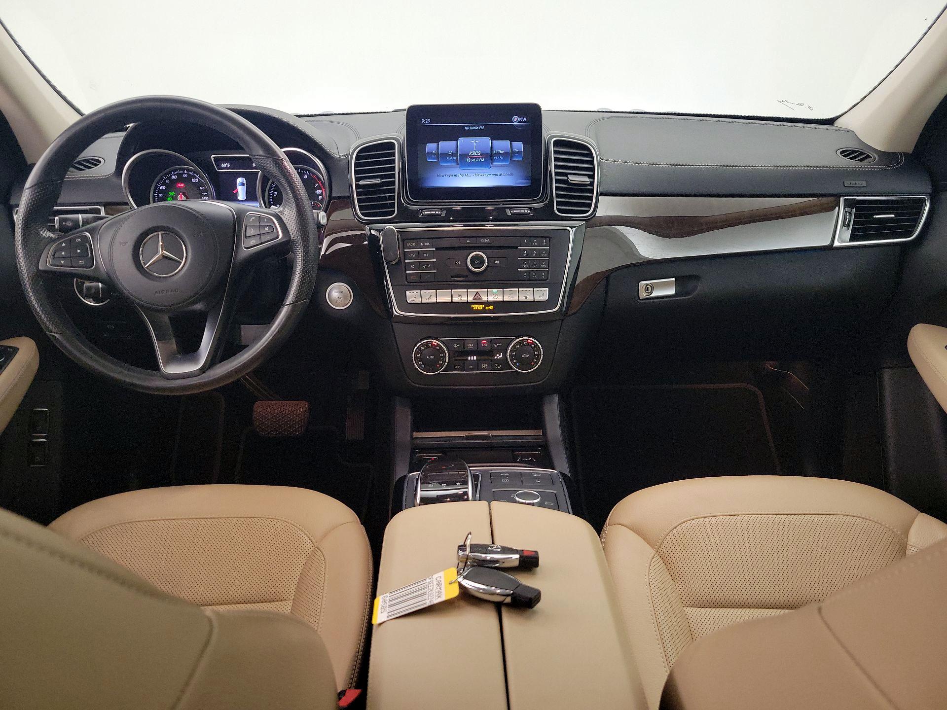 Thumbnail: 2019 Mercedes-Benz GLS - 9