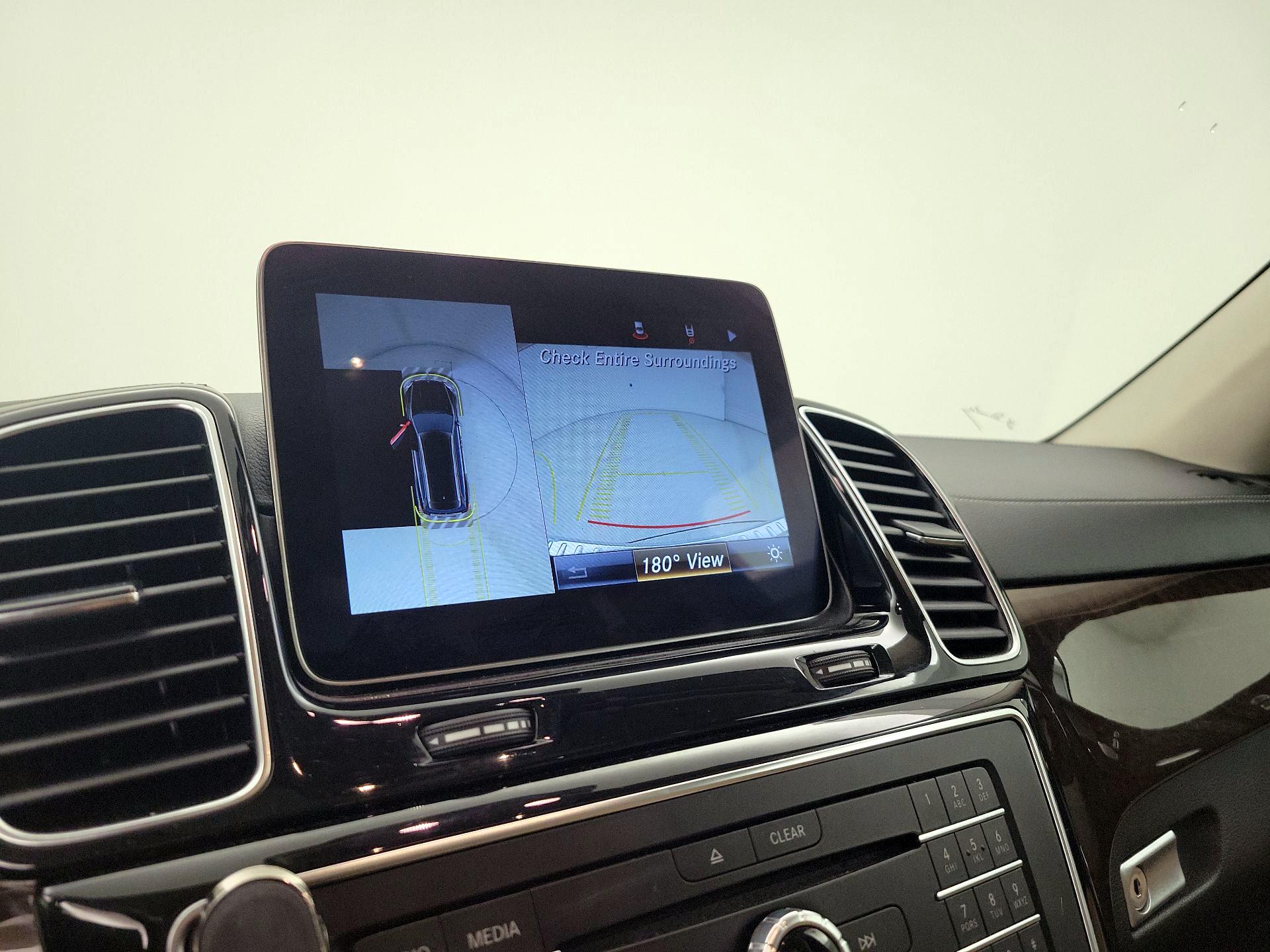 Thumbnail: 2019 Mercedes-Benz GLS - 14