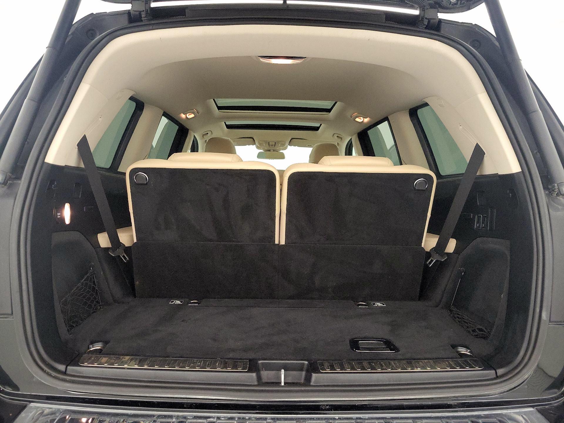 Thumbnail: 2019 Mercedes-Benz GLS - 20