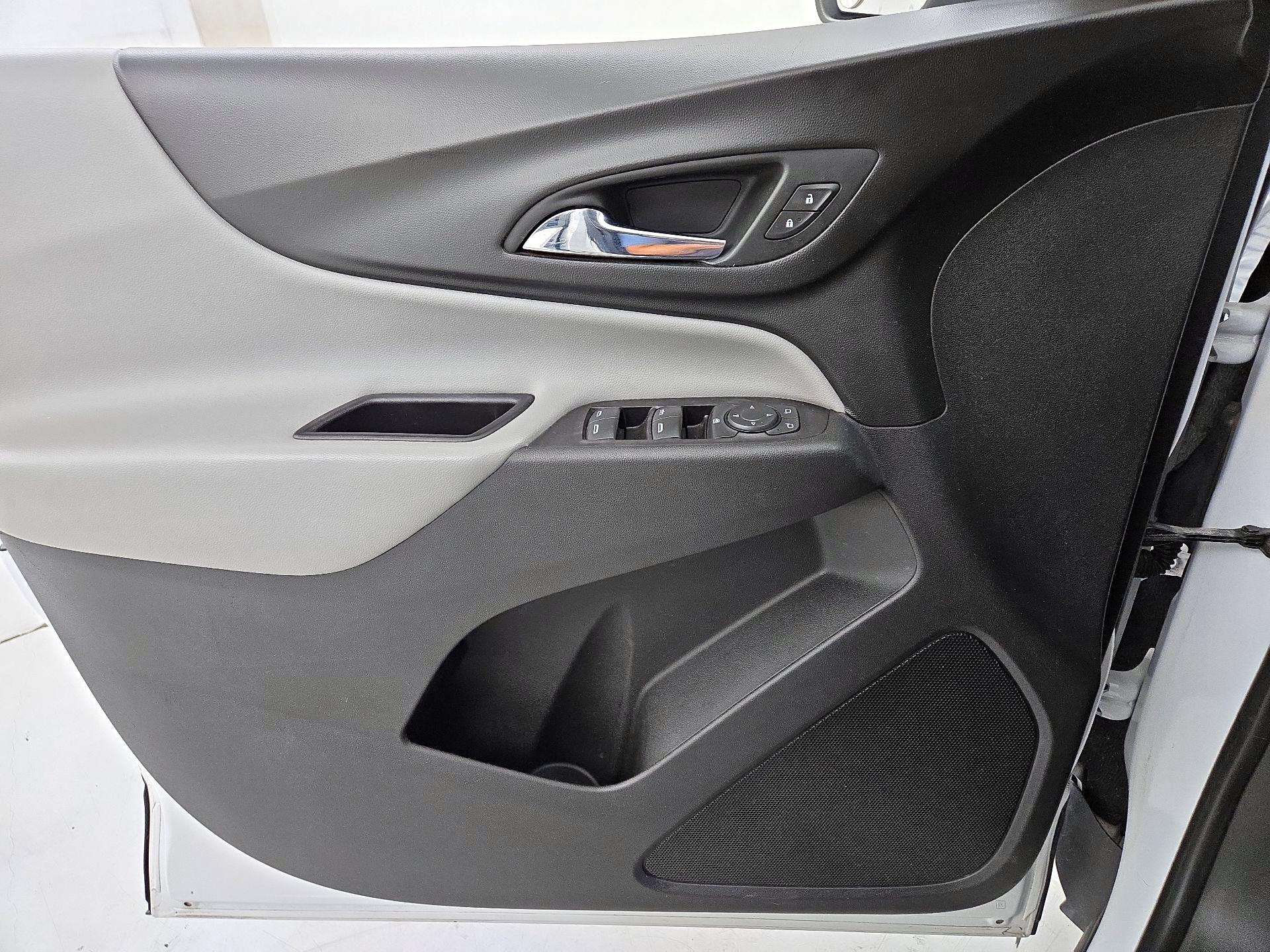 Thumbnail: 2019 Chevrolet Equinox - 12