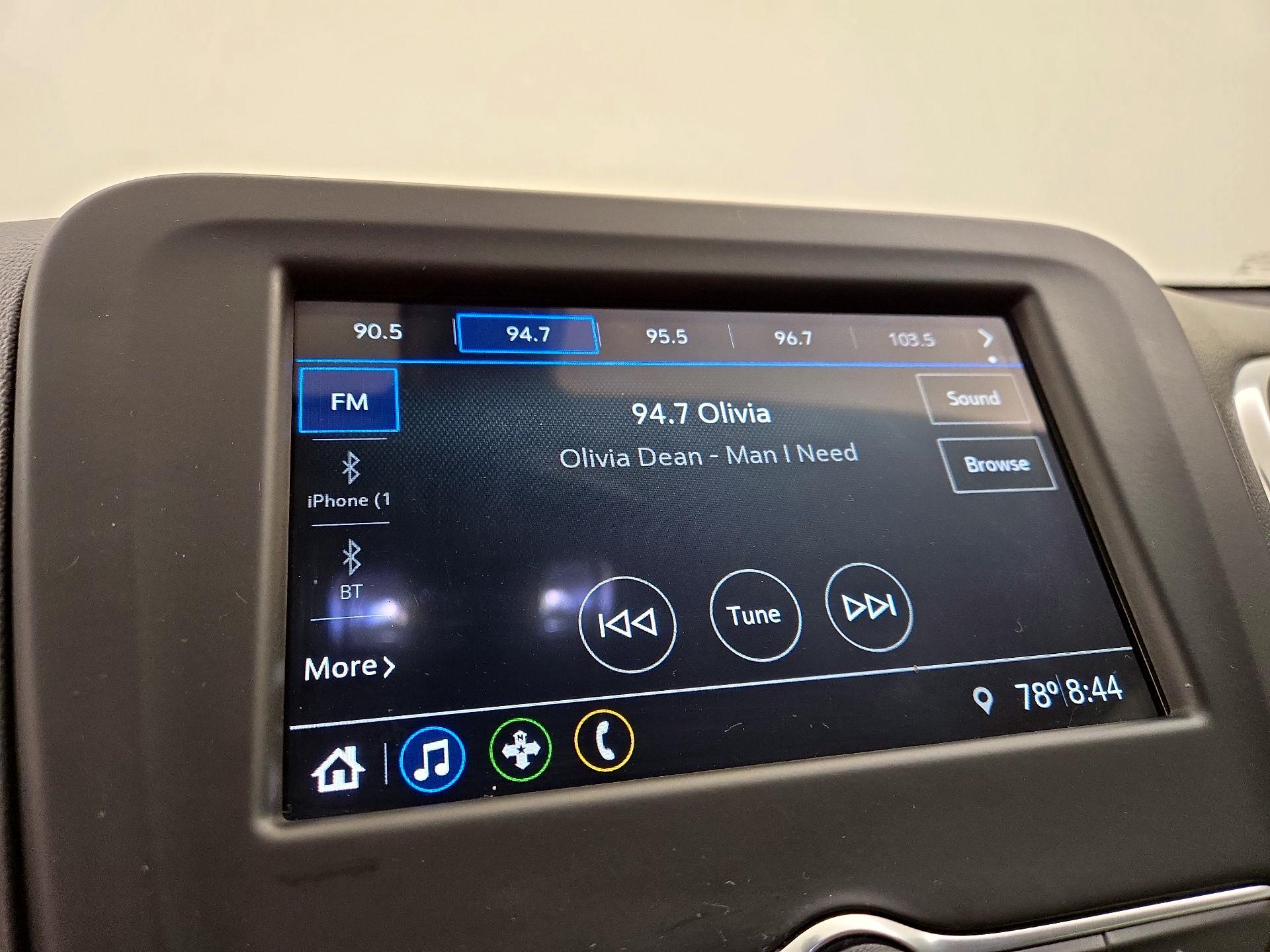 Thumbnail: 2019 Chevrolet Equinox - 15