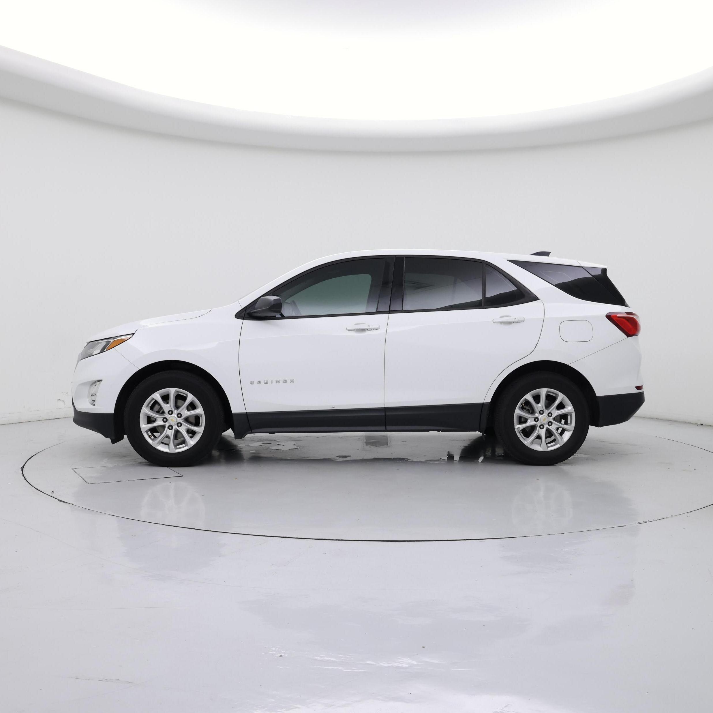 Thumbnail: 2019 Chevrolet Equinox - 3