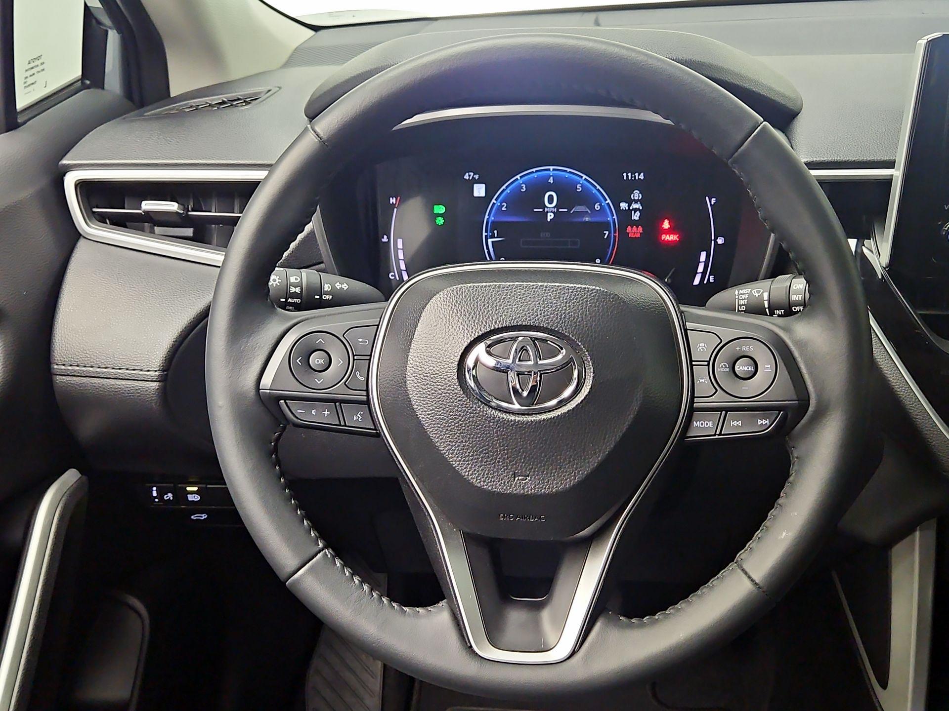 Thumbnail: 2025 Toyota Corolla Cross - 10