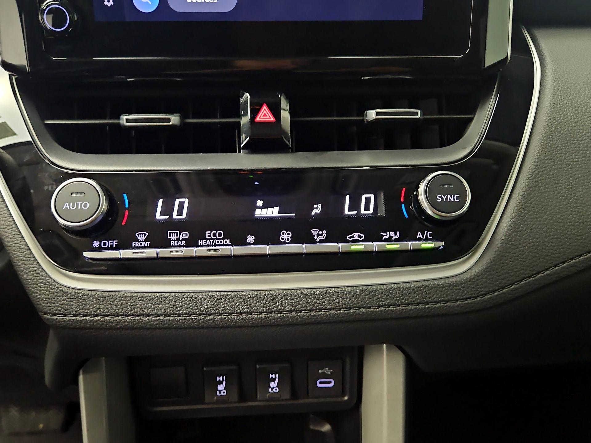 Thumbnail: 2025 Toyota Corolla Cross - 16