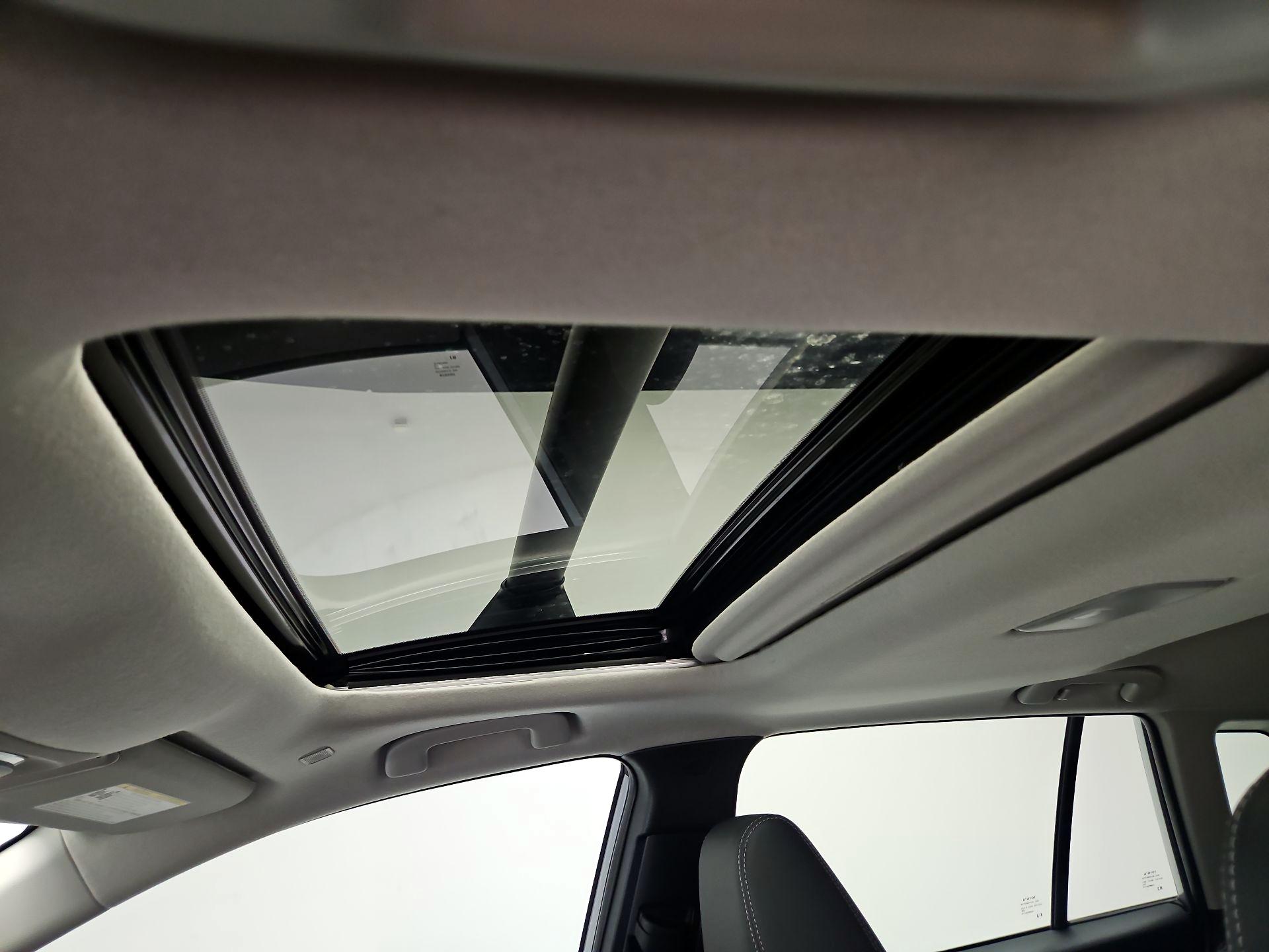 Thumbnail: 2025 Toyota Corolla Cross - 19